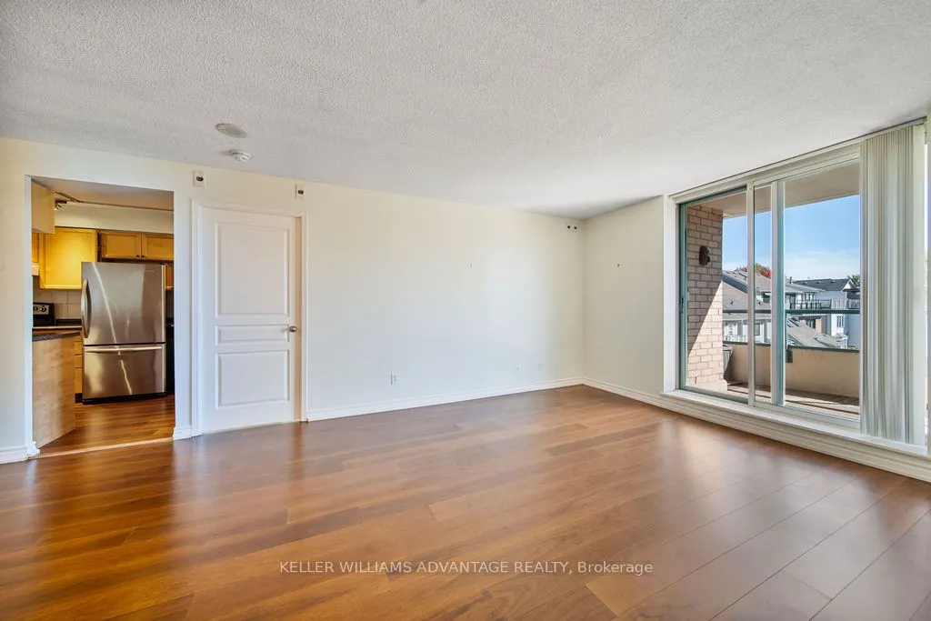1829 Queen Street E, #317