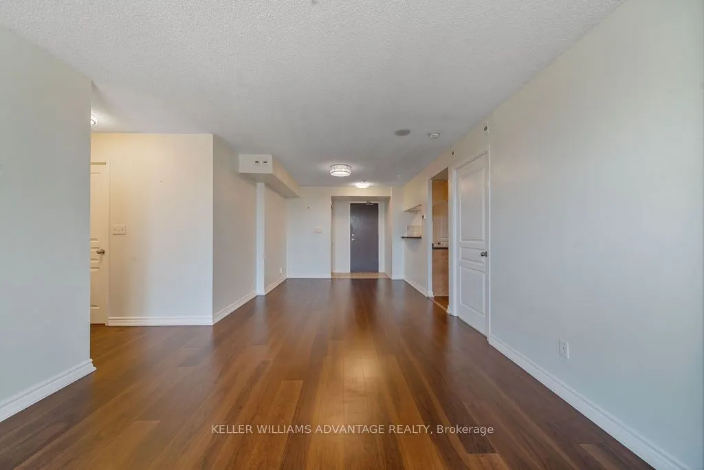 1829 Queen Street E, #317