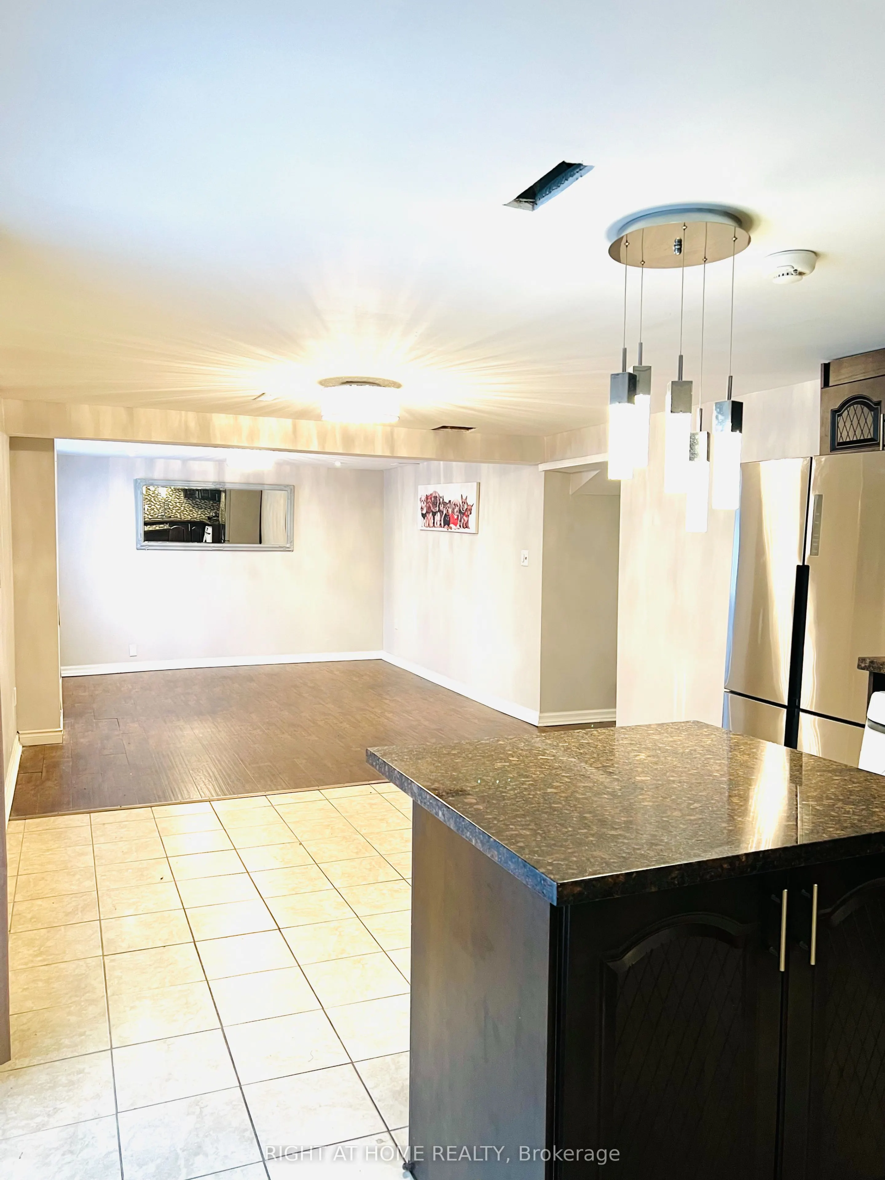28 Hawkstone Crescent, #bsmt