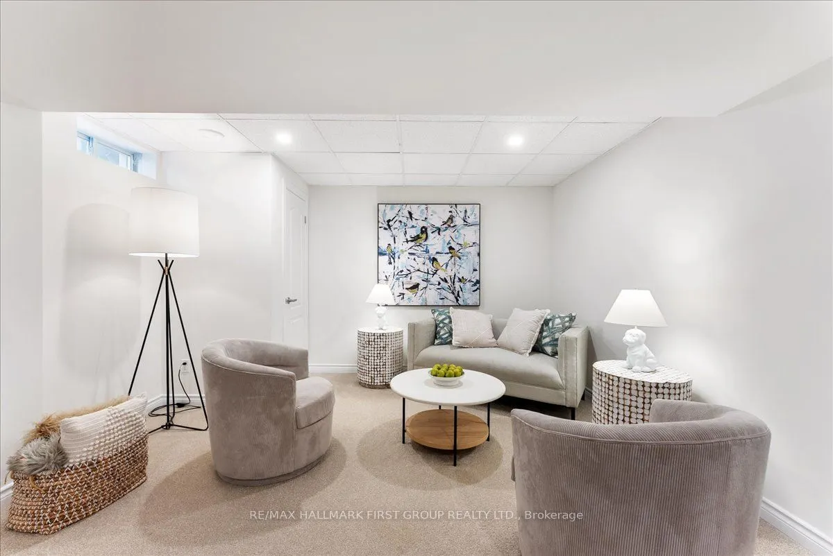1295 Wharf Street, #4
