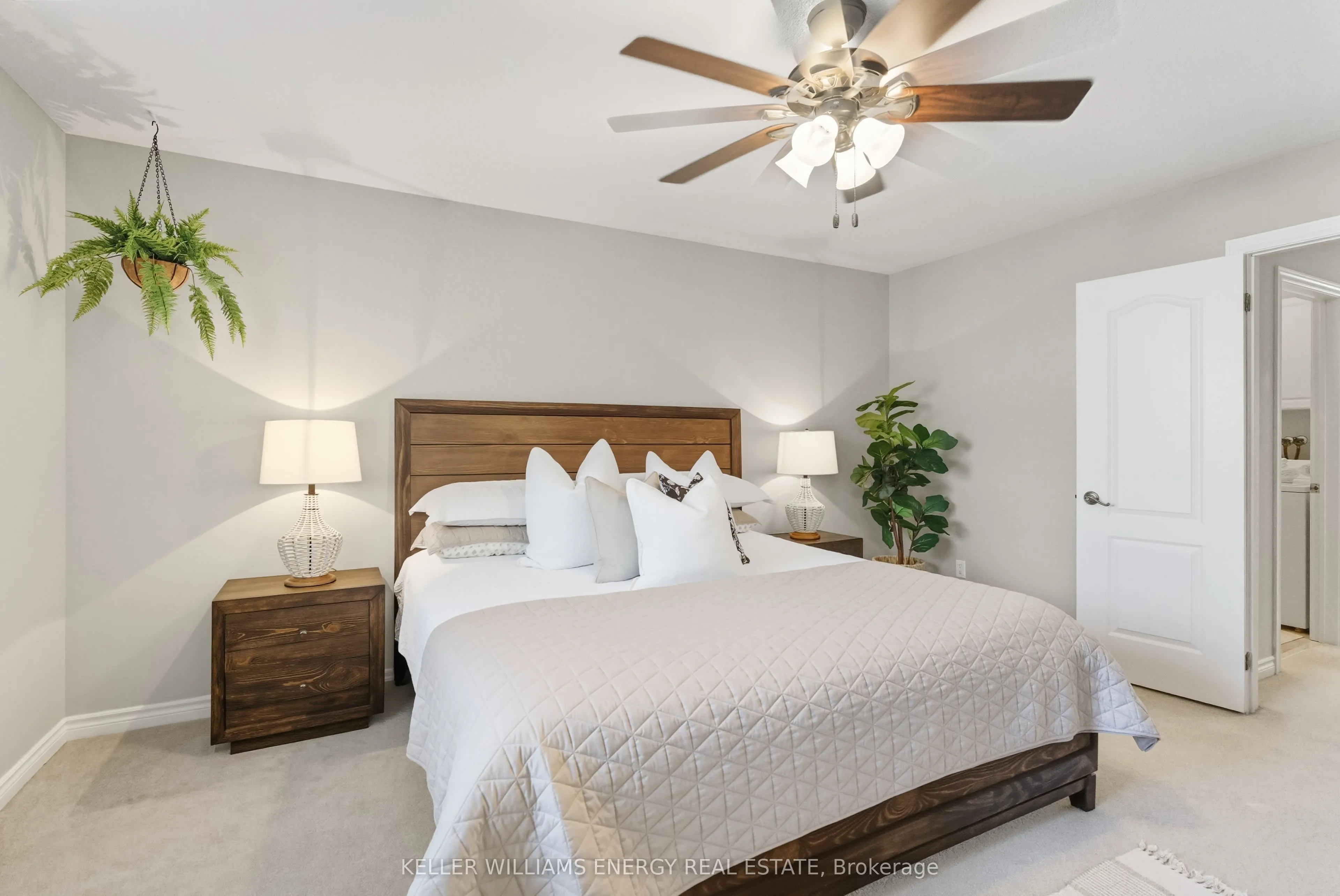 47 Scepter Place
