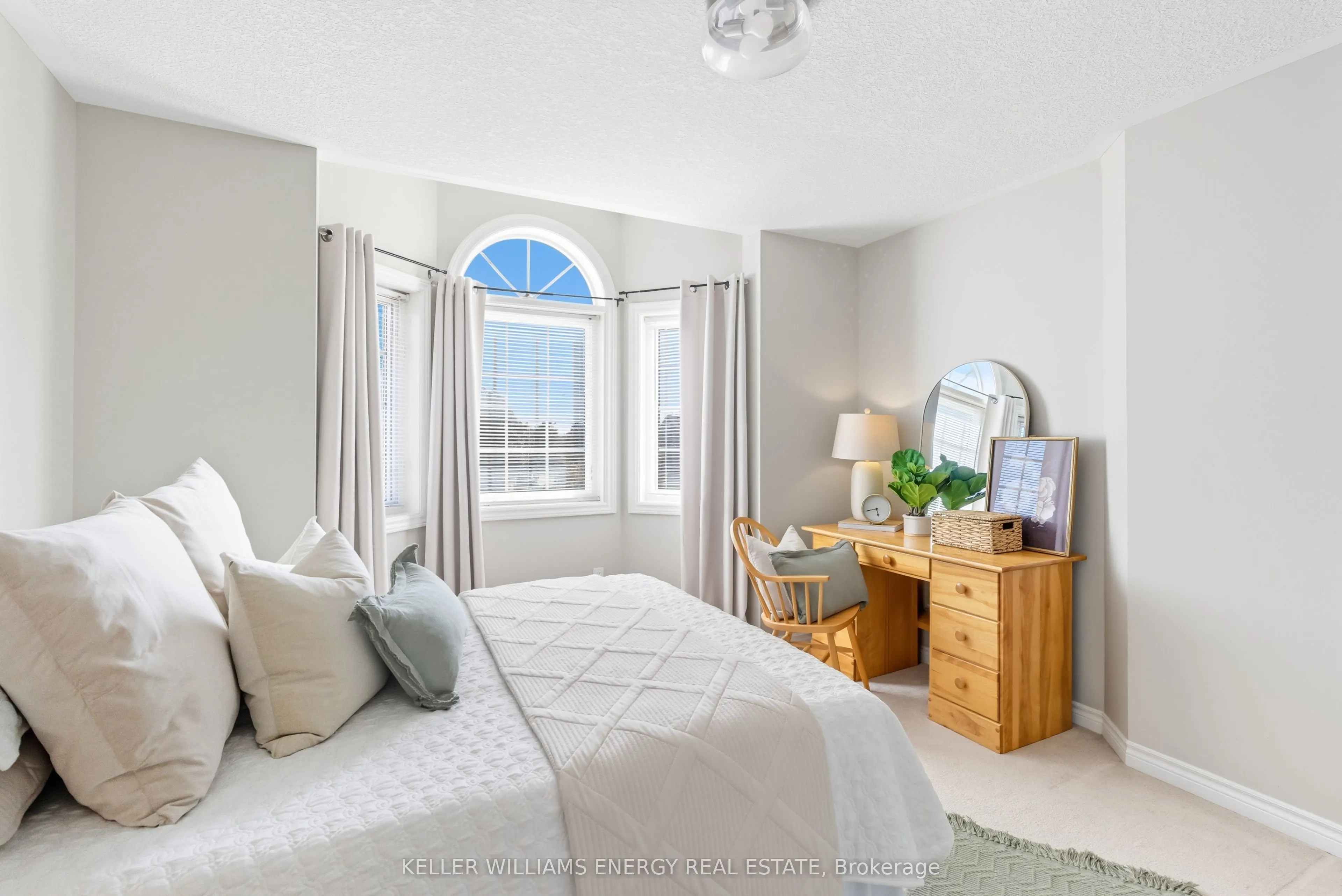 47 Scepter Place