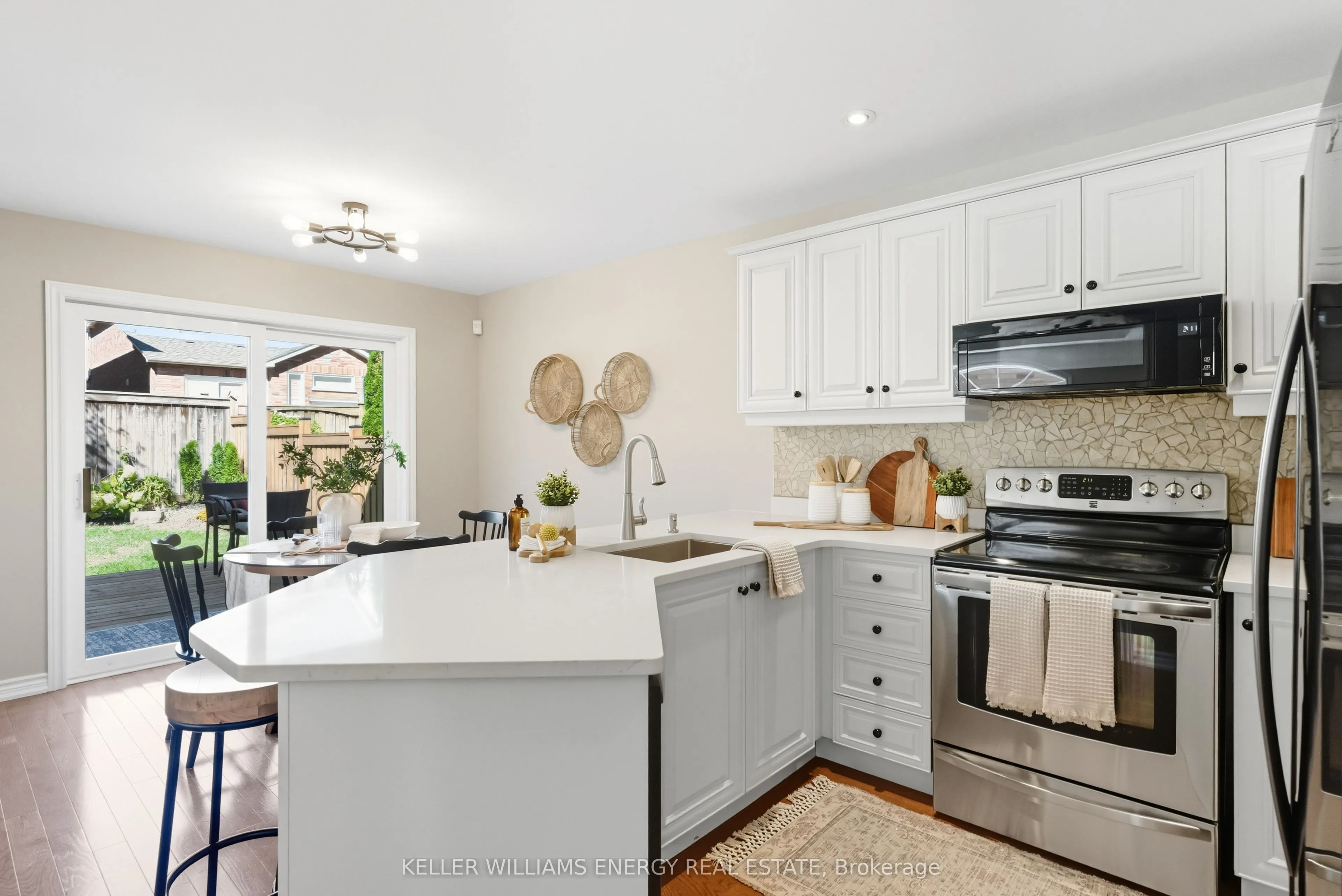 47 Scepter Place