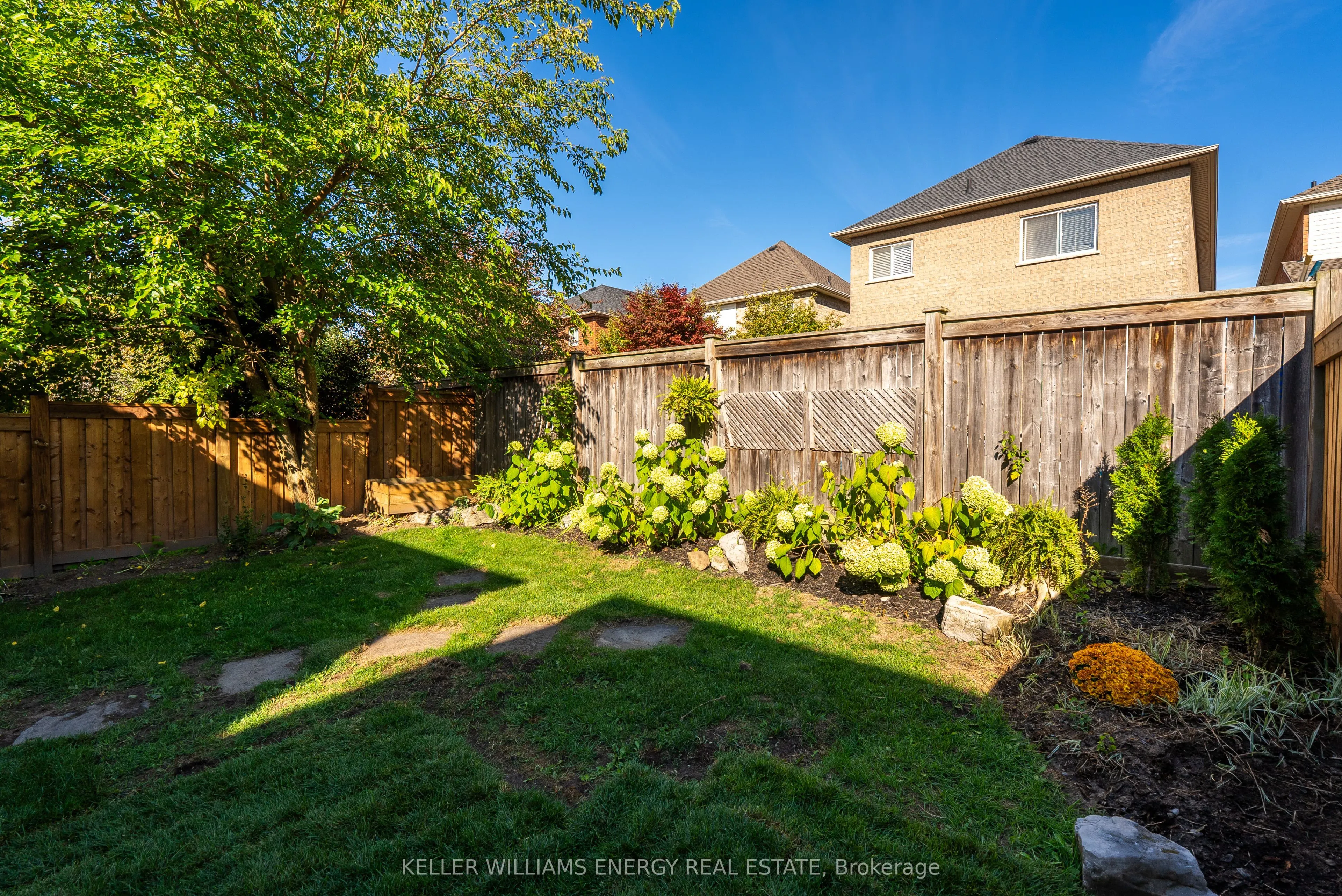 47 Scepter Place