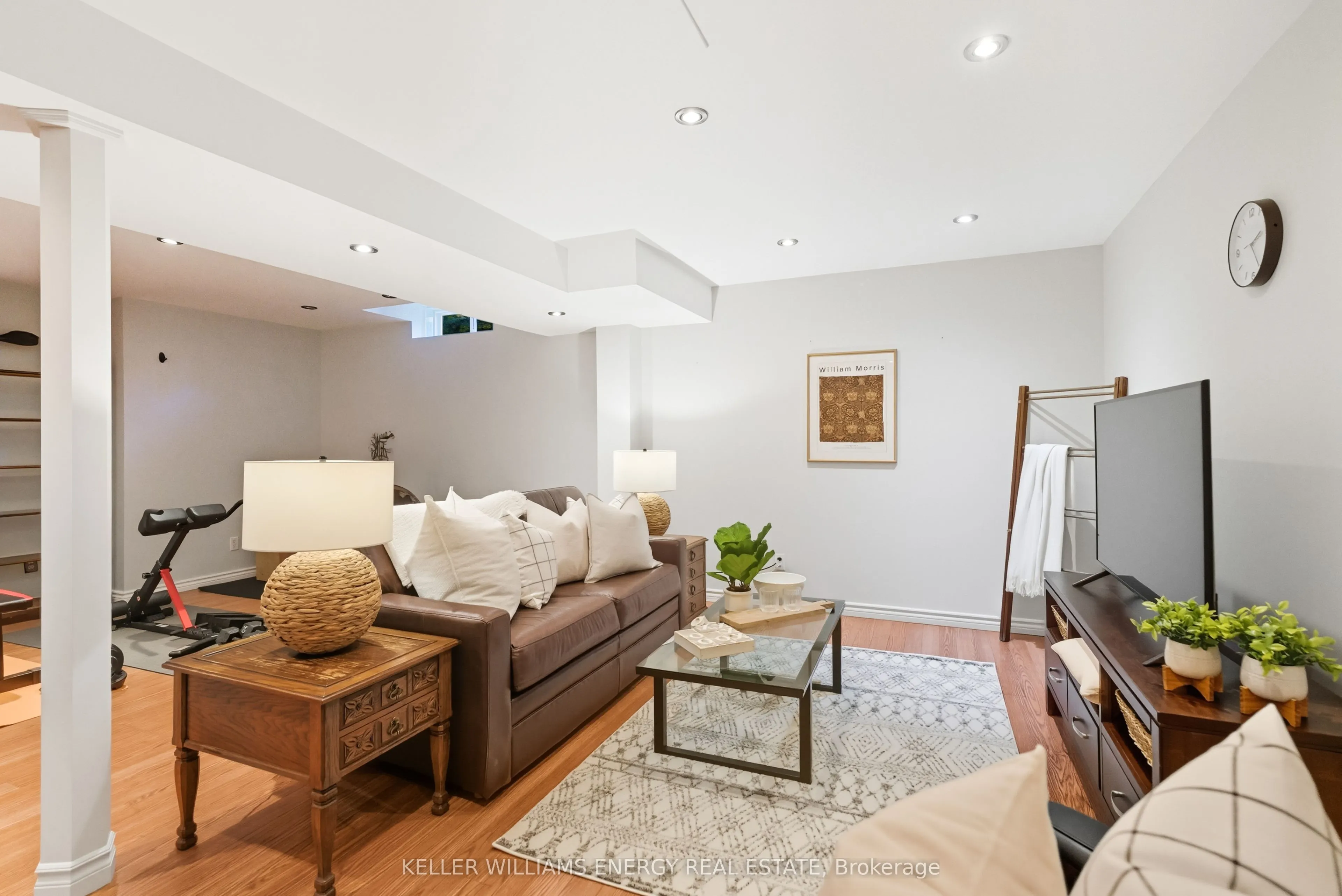 47 Scepter Place