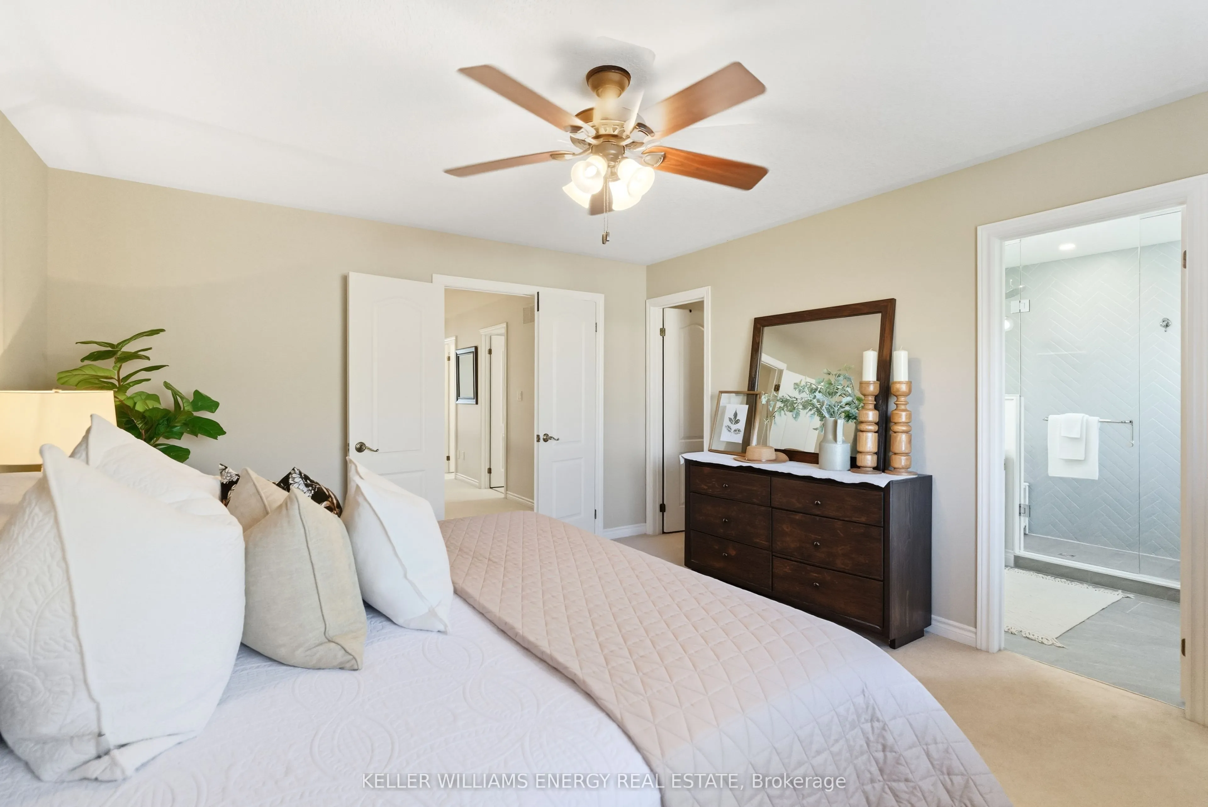 47 Scepter Place