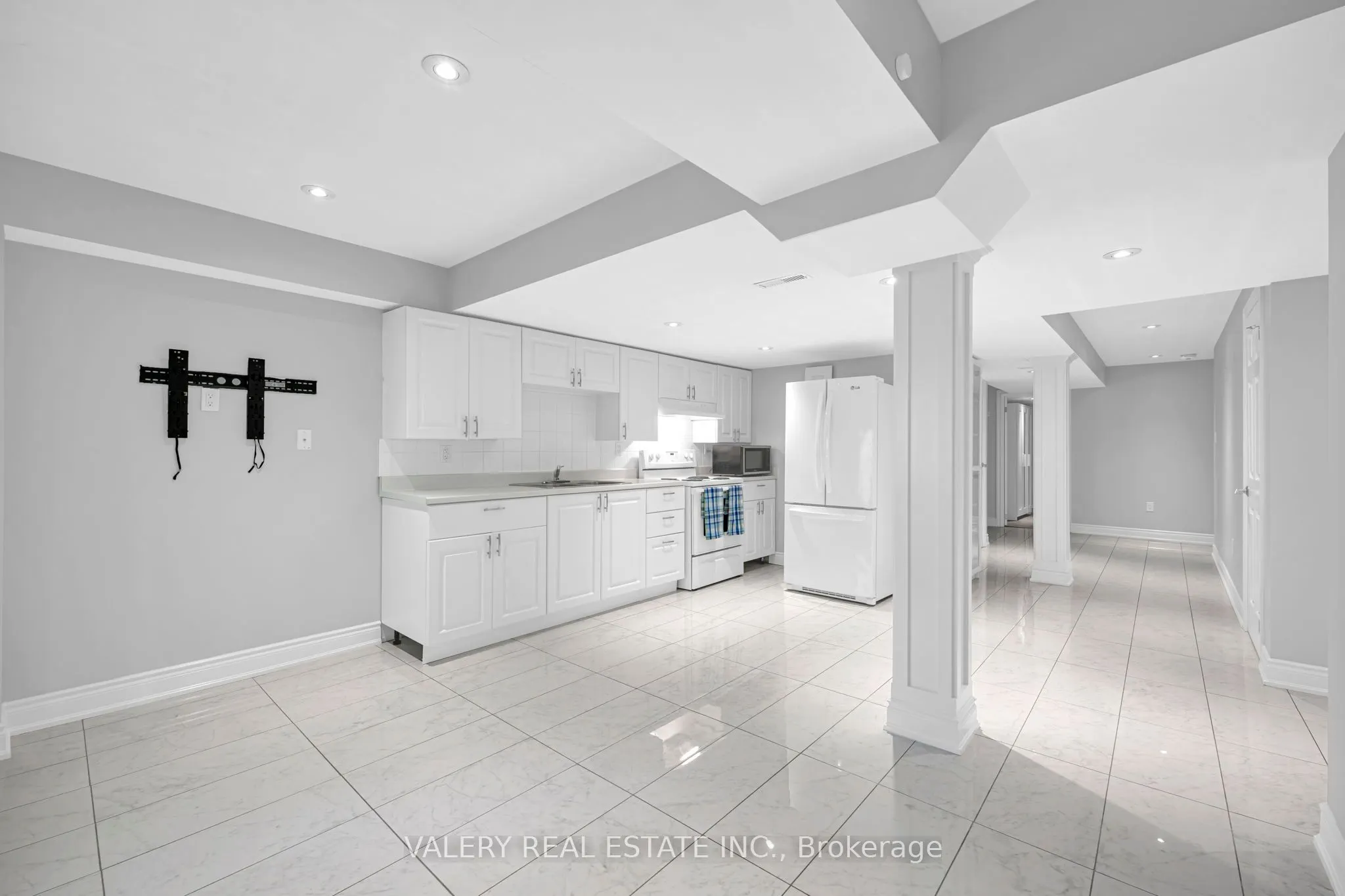 63 Angier Crescent, #Basement