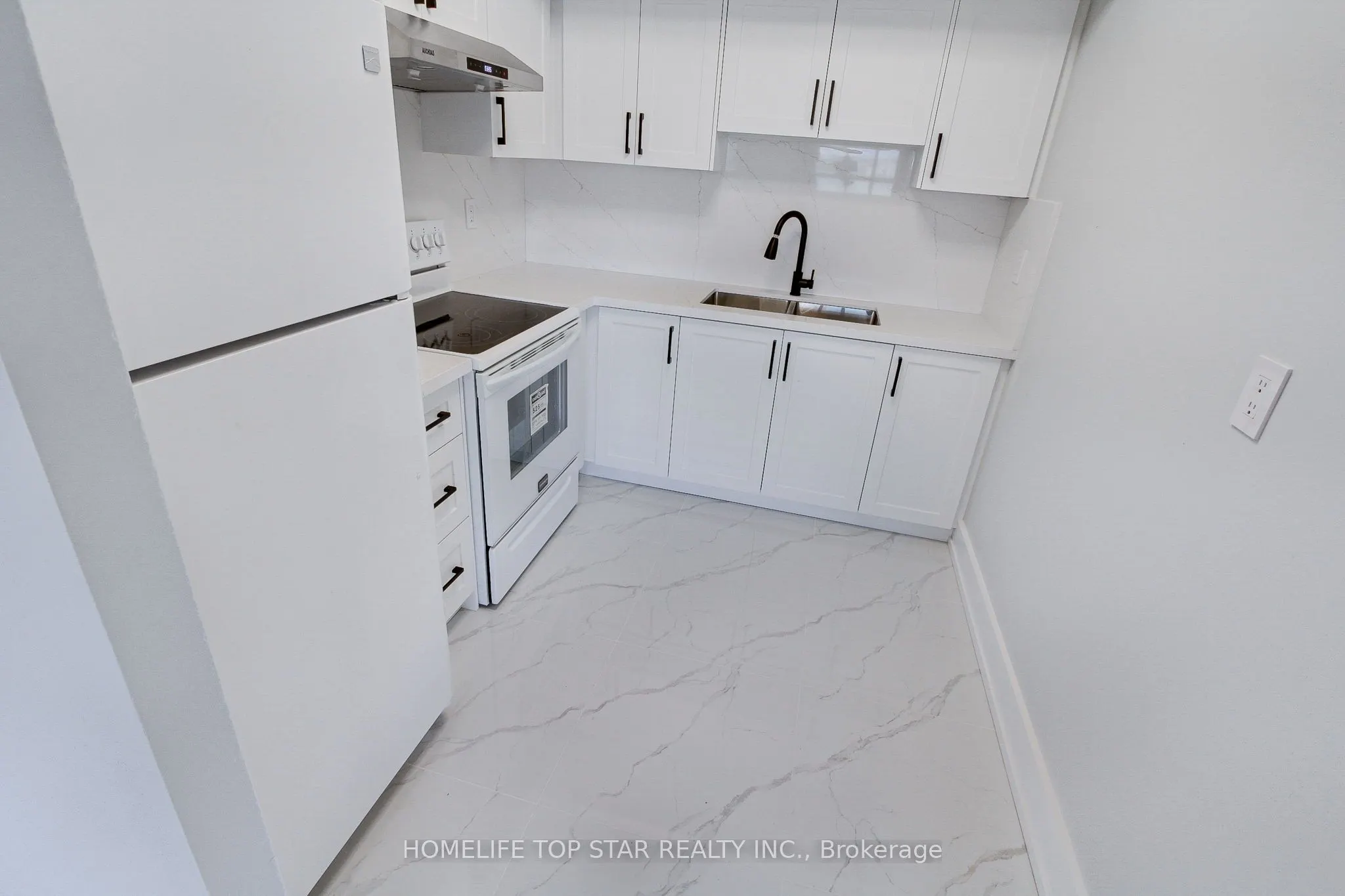 5580 Sheppard Avenue E, #613