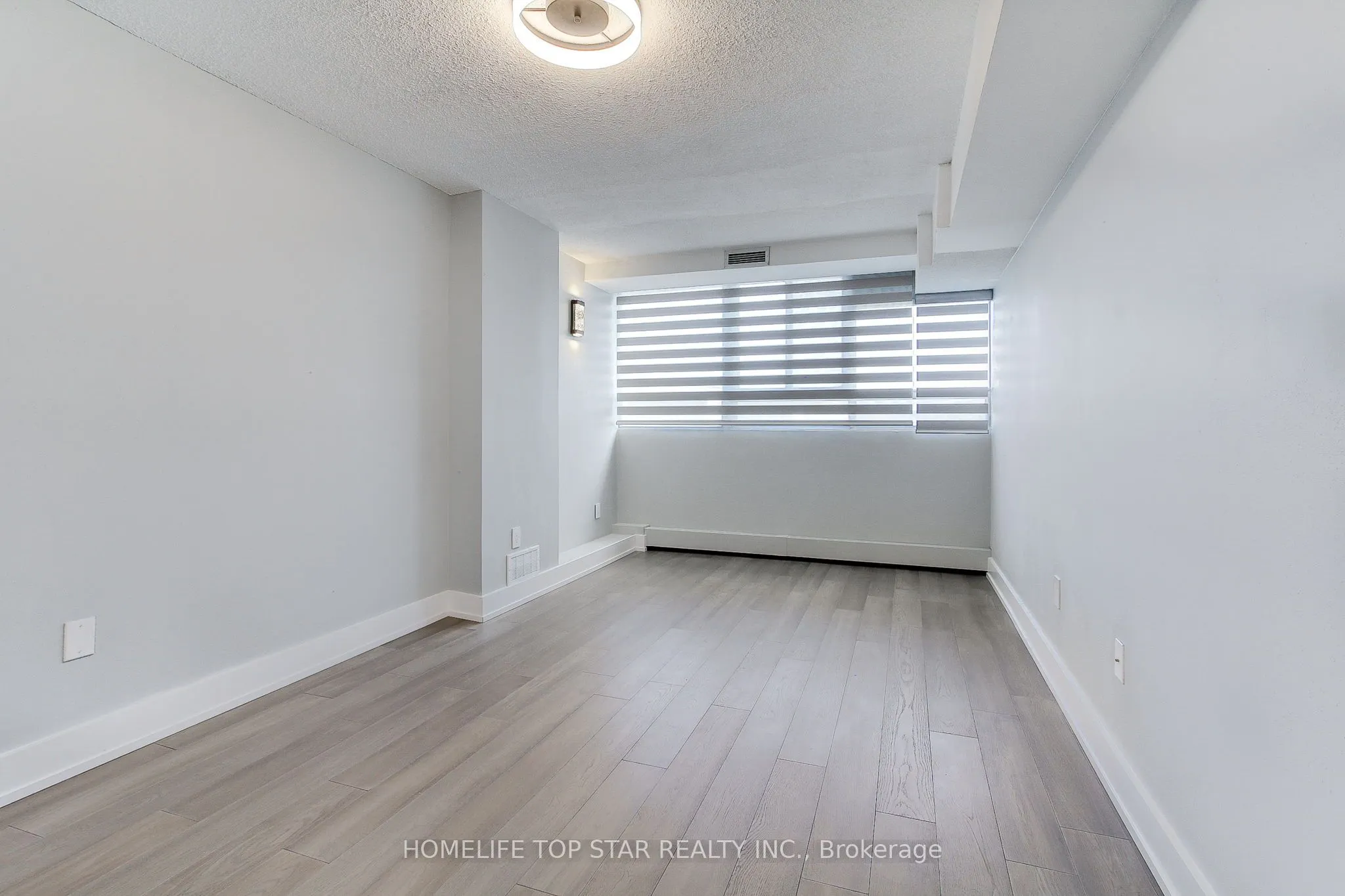 5580 Sheppard Avenue E, #613