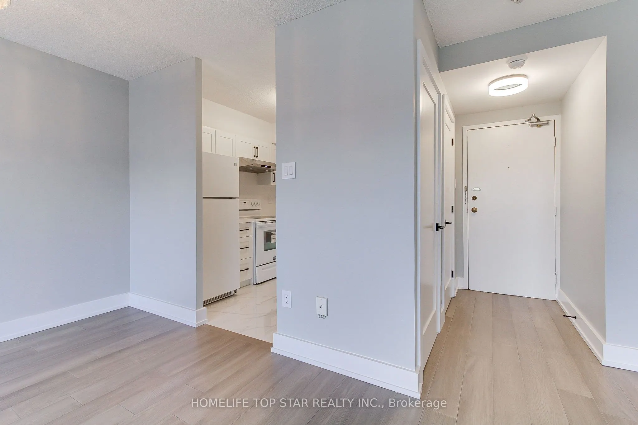 5580 Sheppard Avenue E, #613