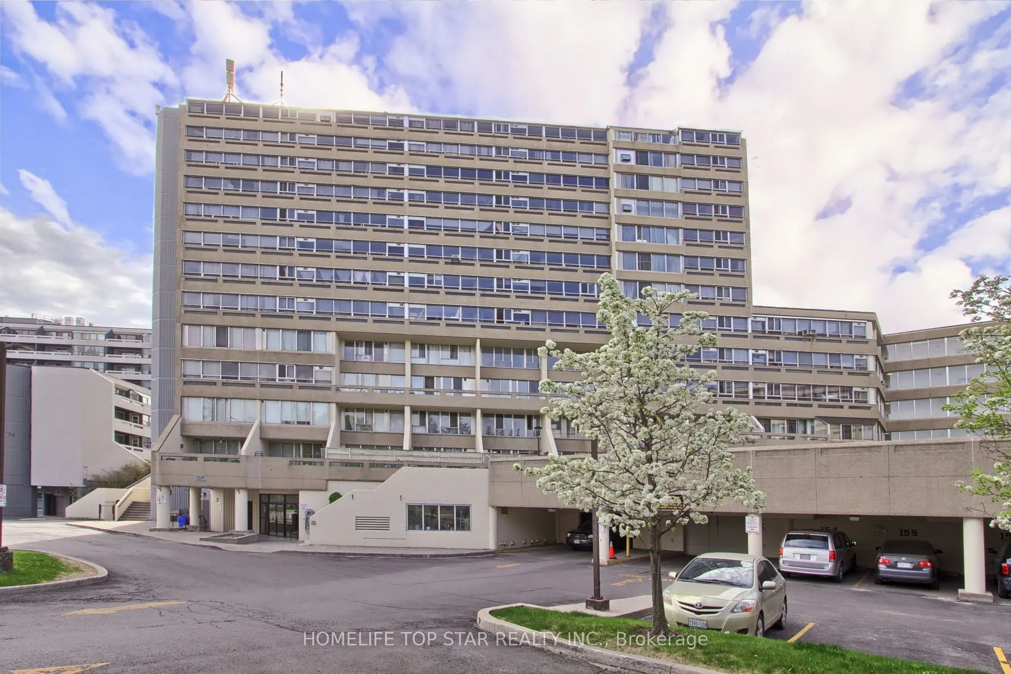 5580 Sheppard Avenue E, #613