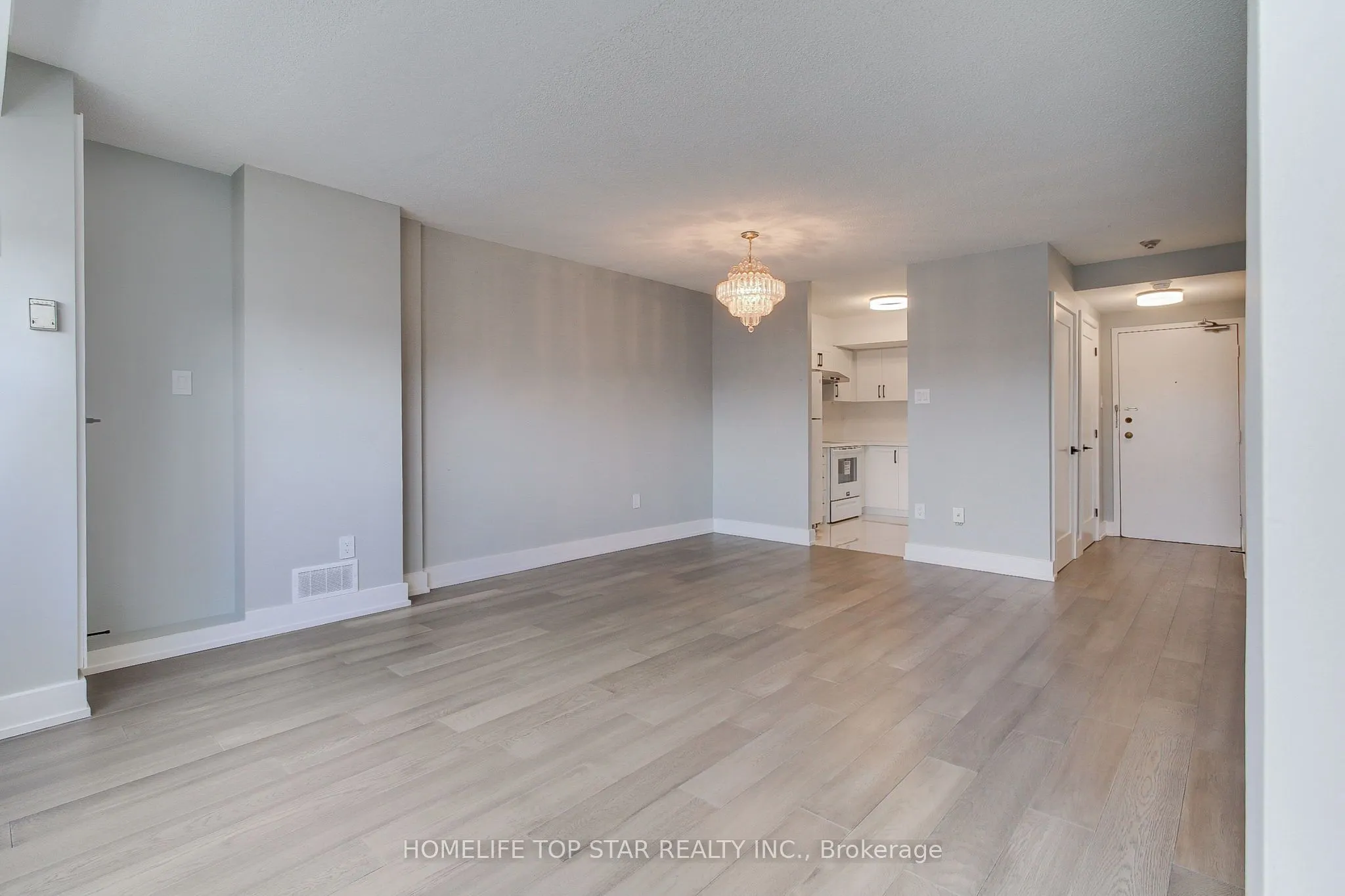 5580 Sheppard Avenue E, #613
