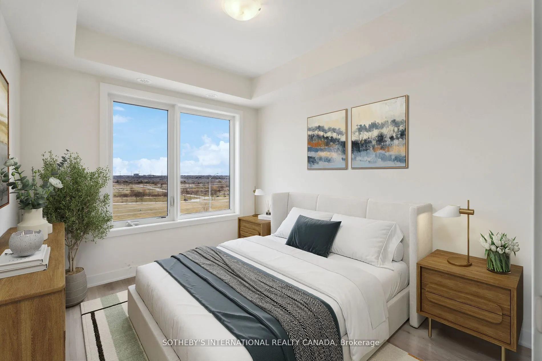 1695 Dersan Street, #204