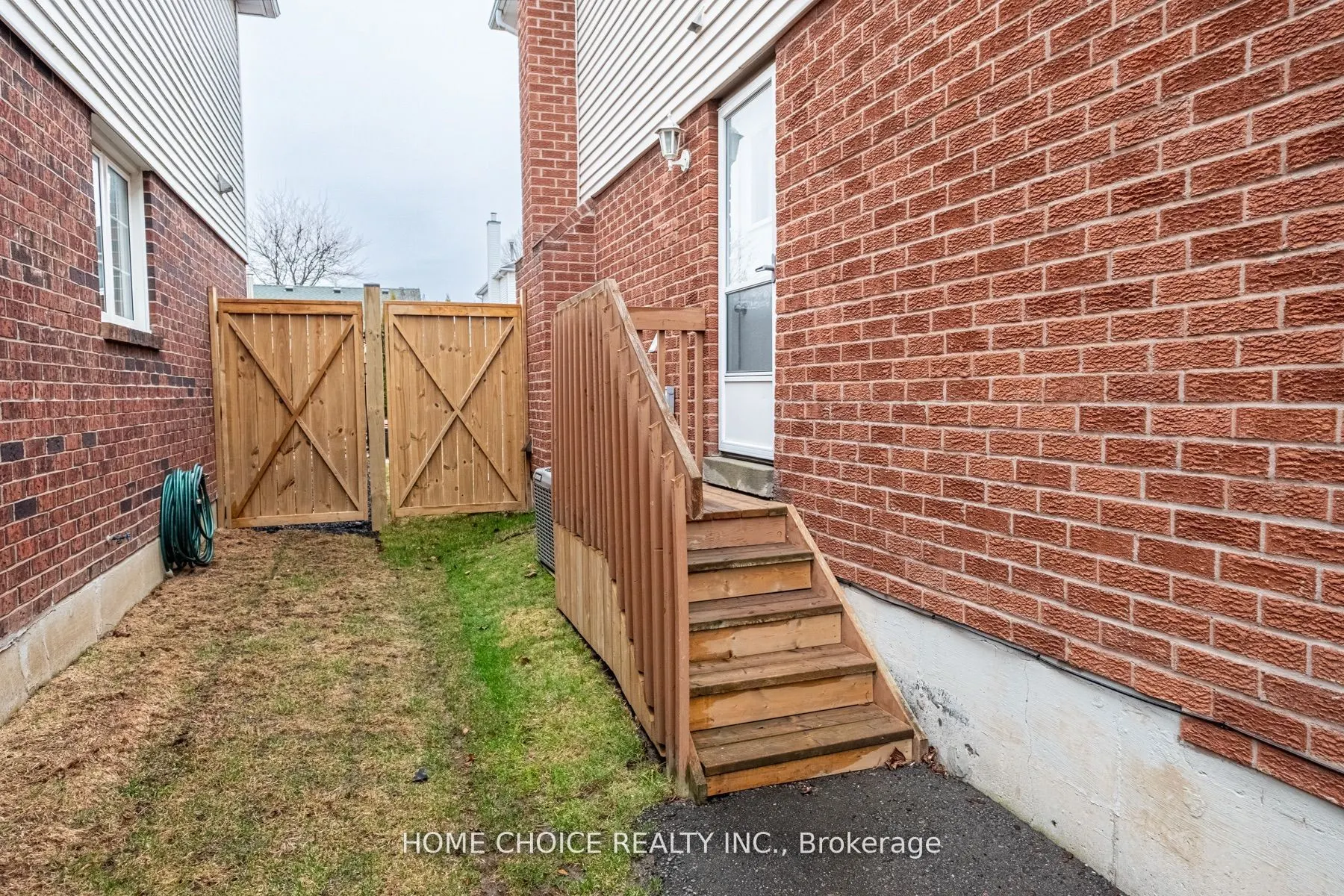 27 Doncaster Crescent
