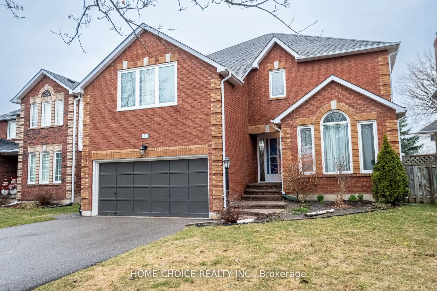 27 Doncaster Crescent