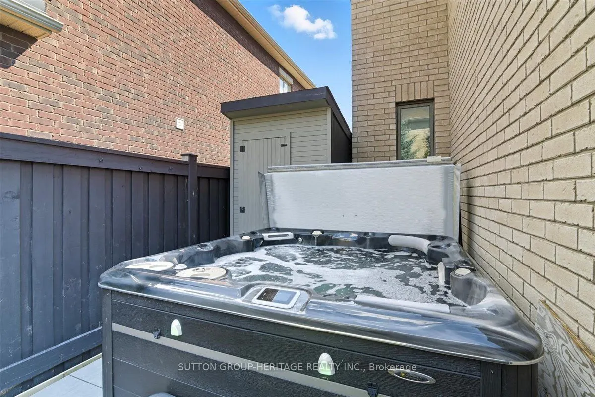 22 Glengowan Street