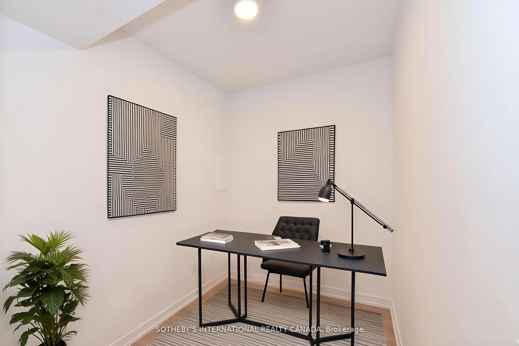 150 Logan Avenue, #526
