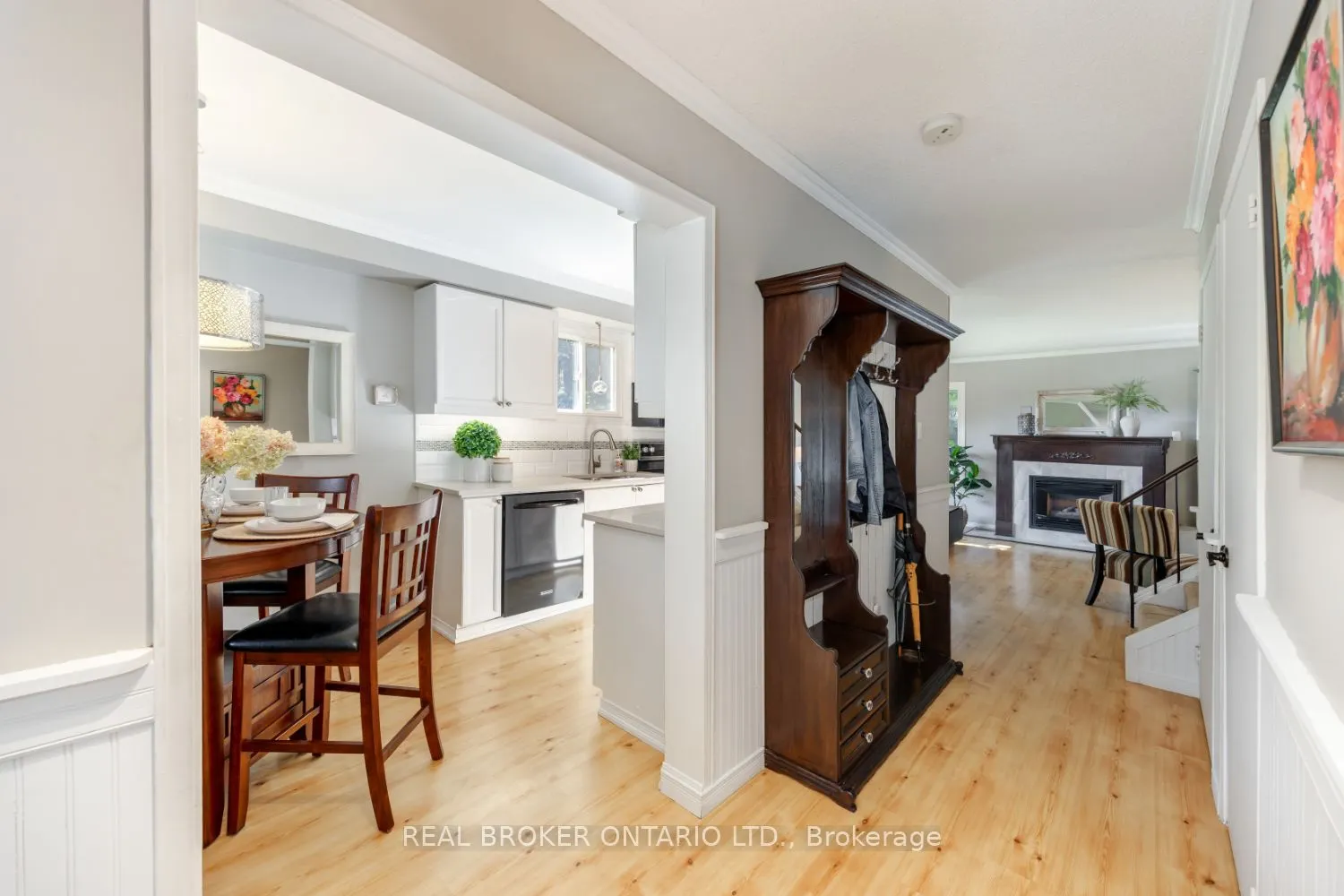 6 Andrew Court