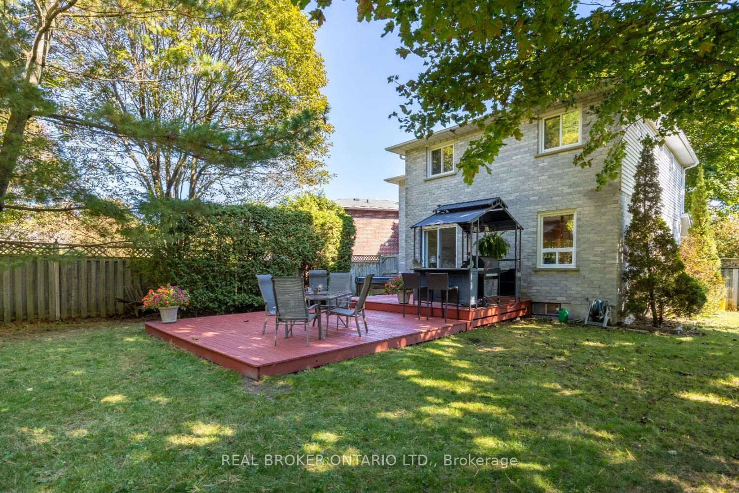 6 Andrew Court