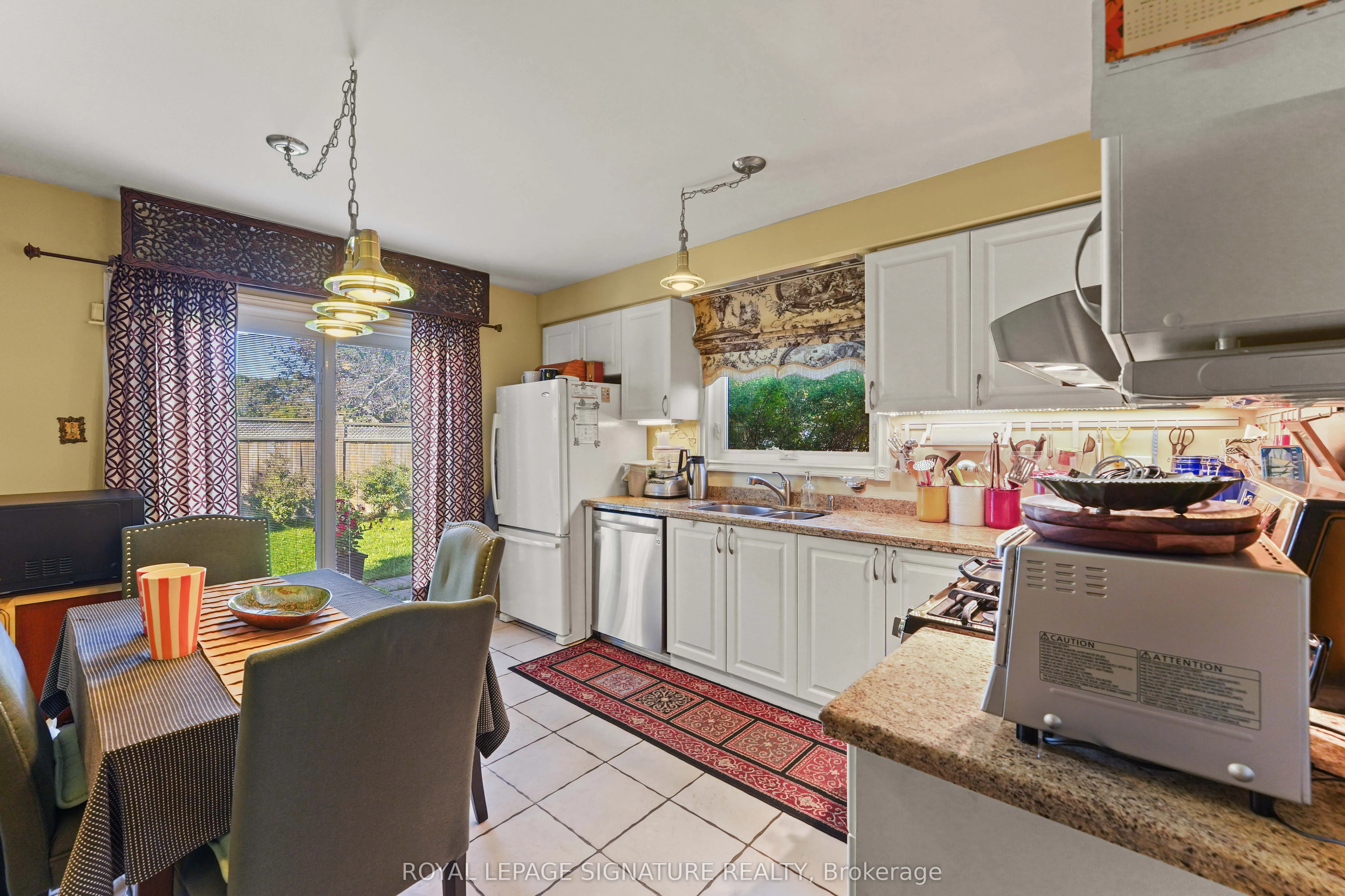 1556 Amberlea Road