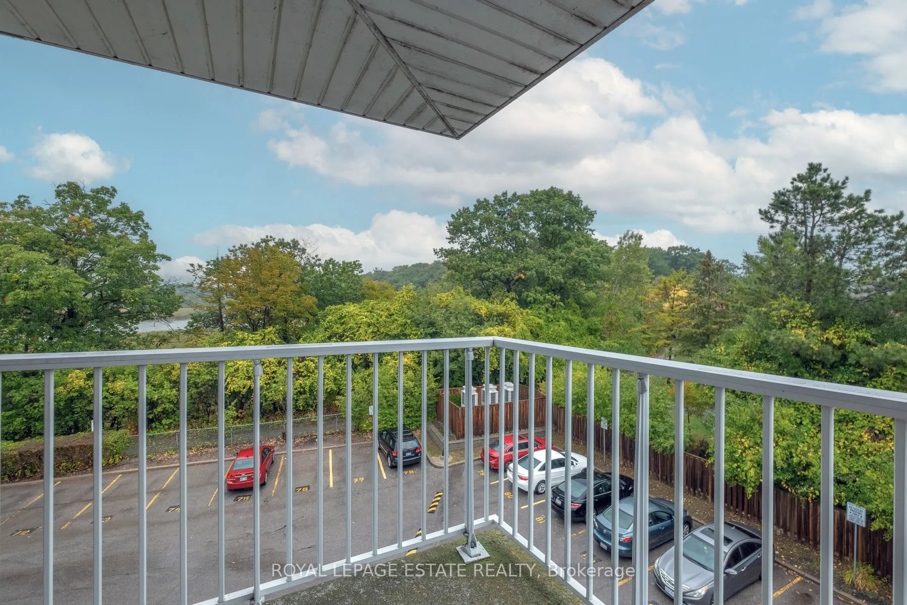 195 Lake Driveway W, #414