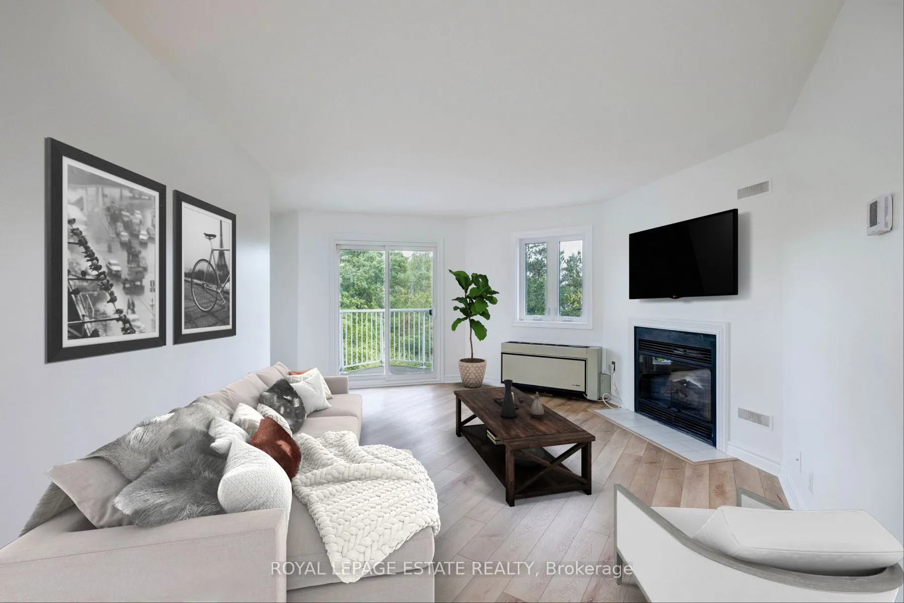 195 Lake Driveway W, #414
