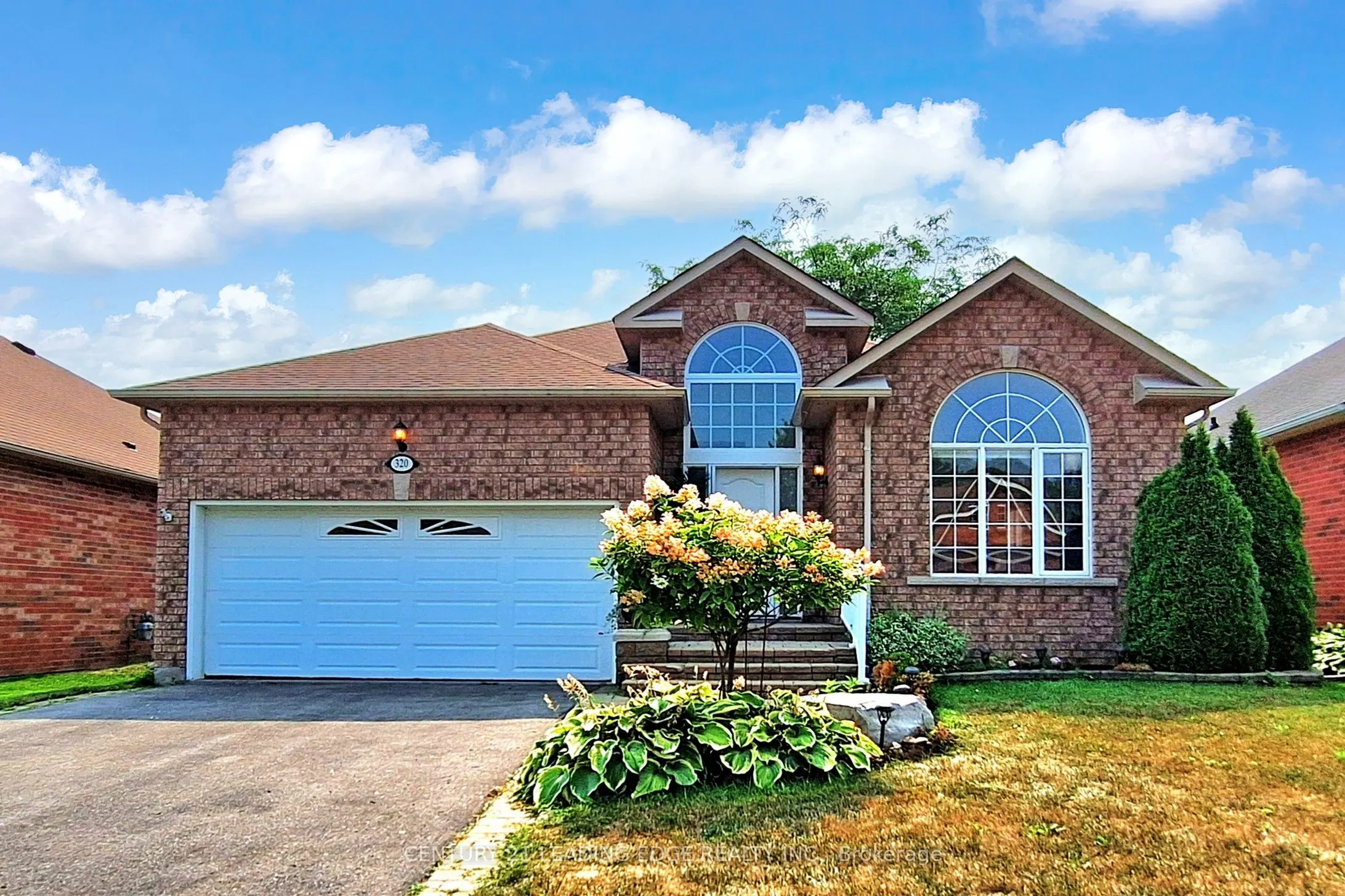 320 Waterbury Crescent