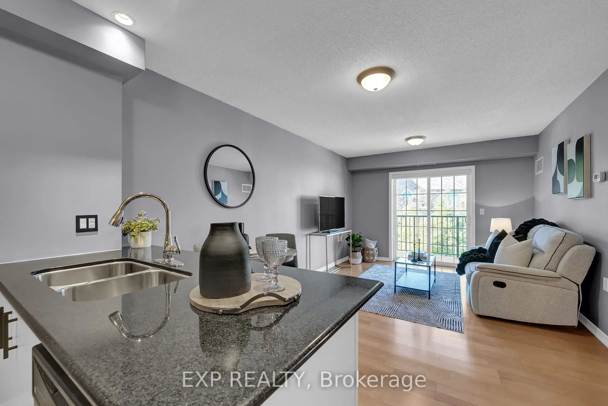 61 Clarington Boulevard, #305