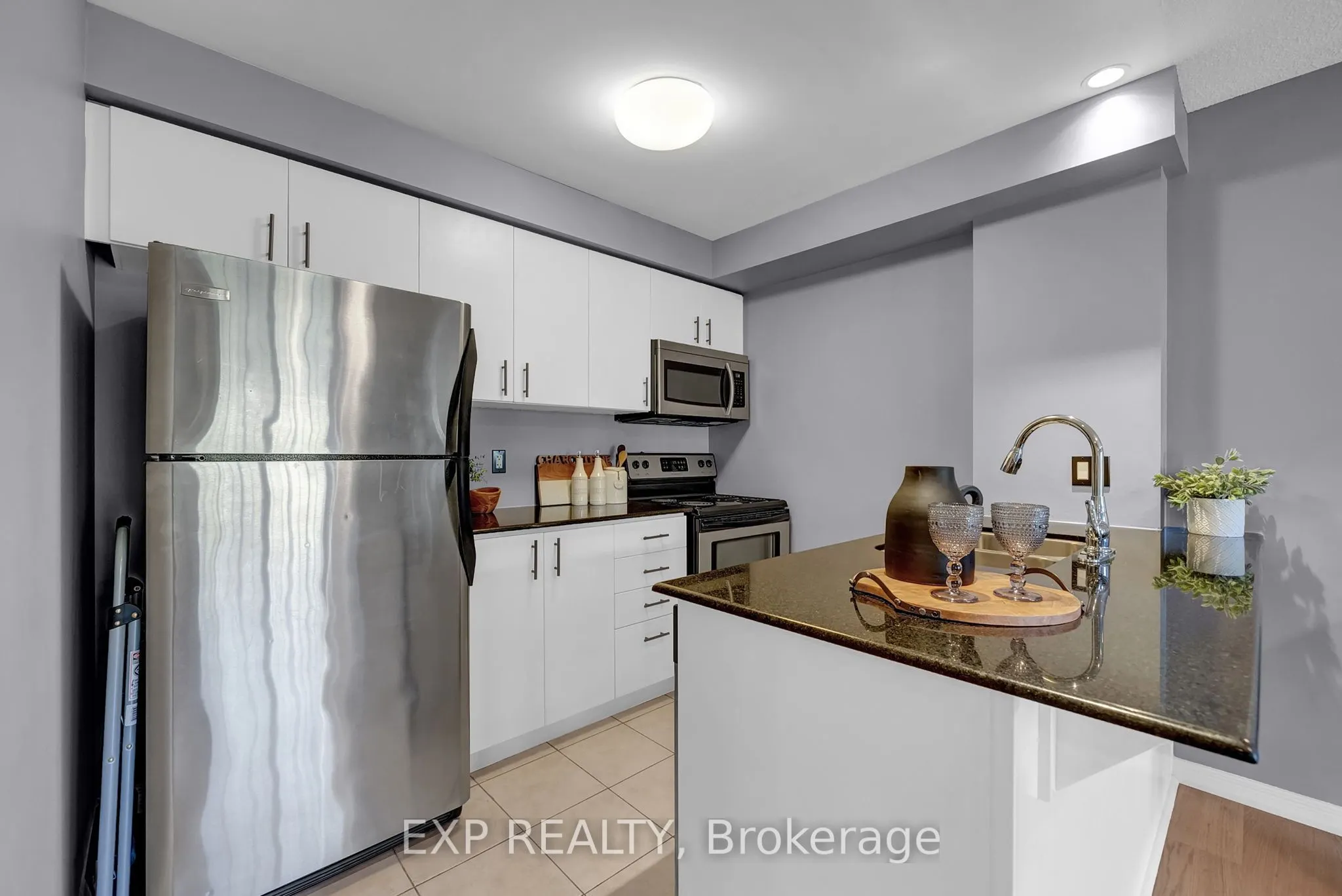 61 Clarington Boulevard, #305