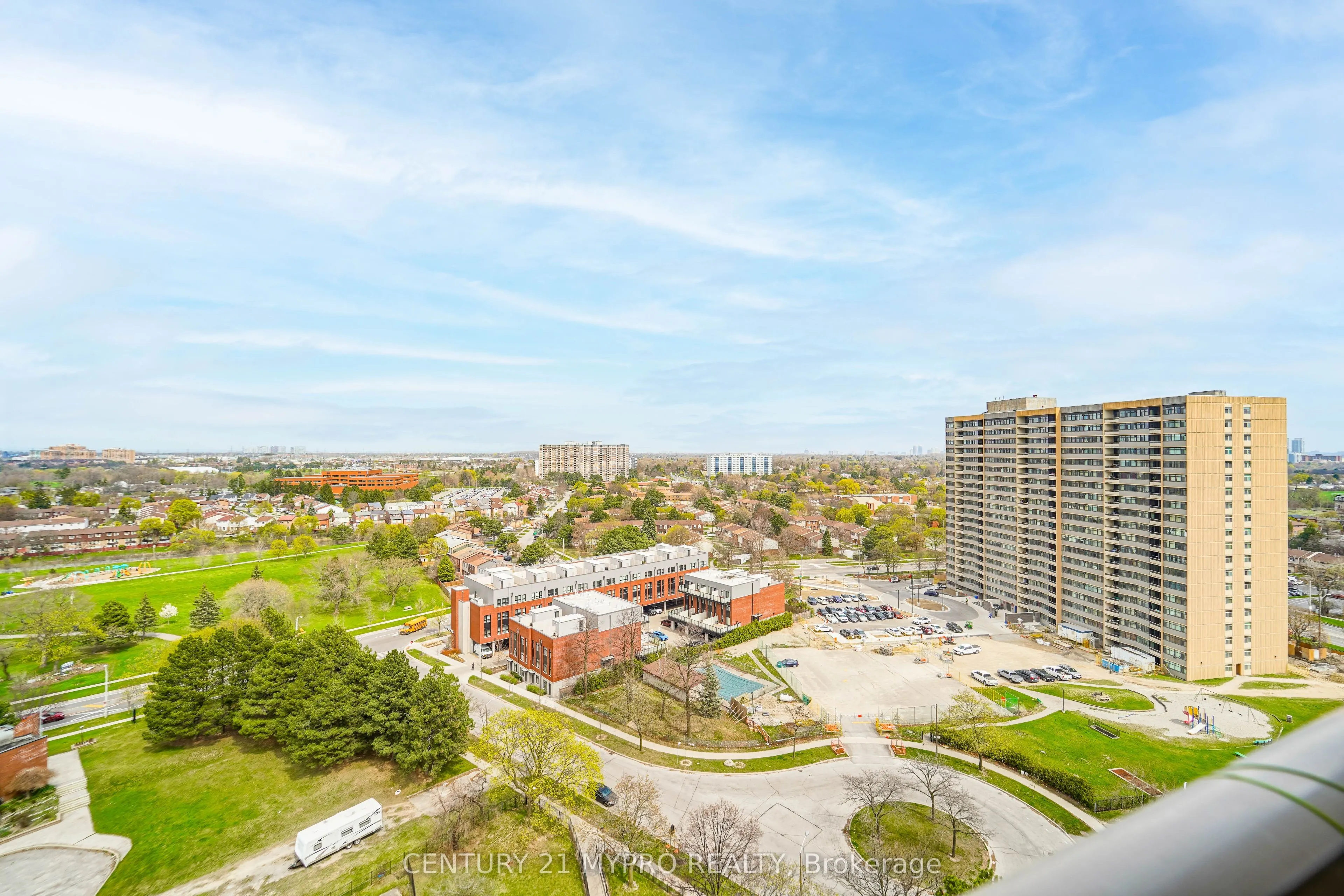 100 Echo Point, #1708