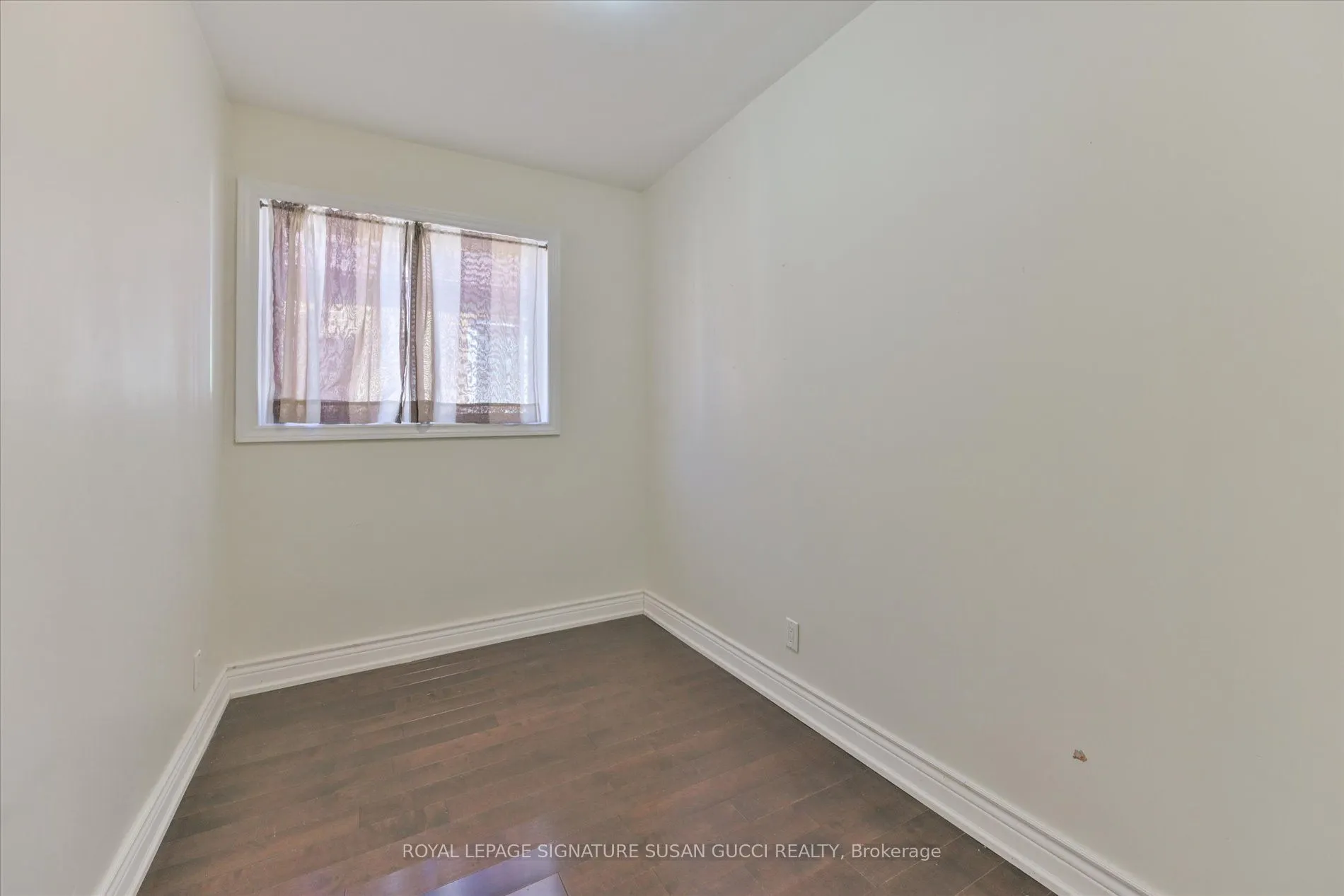 127 Furnival Road