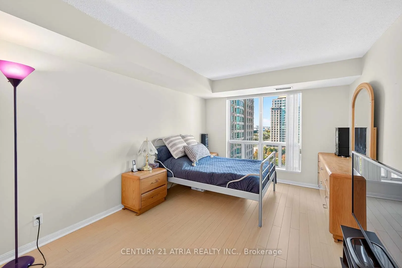 11 Lee Centre Drive, #1115