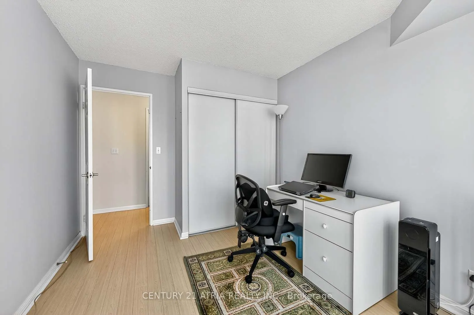 11 Lee Centre Drive, #1115