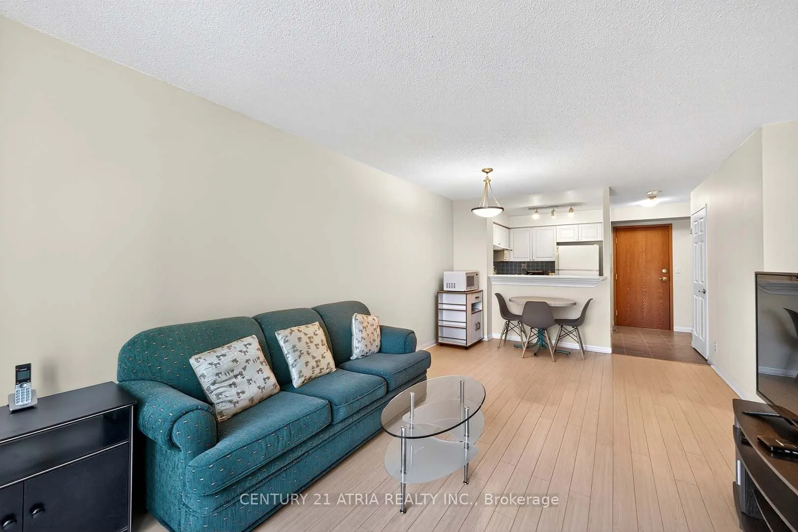 11 Lee Centre Drive, #1115