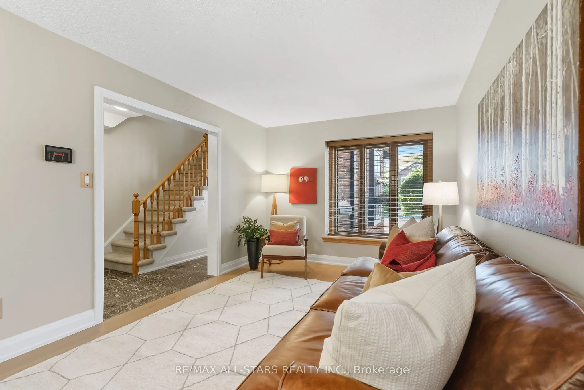 1094 Longbow Drive