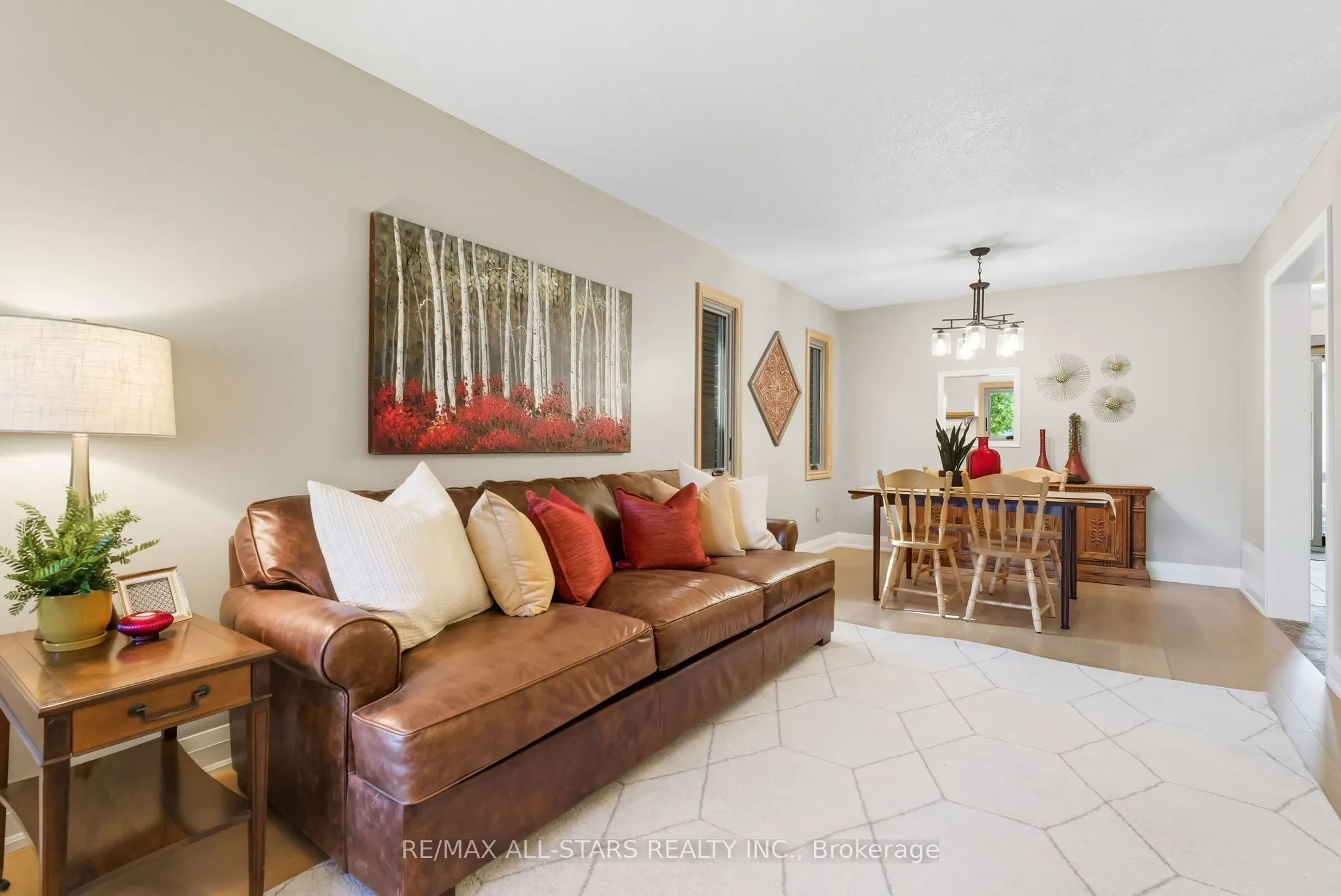 1094 Longbow Drive