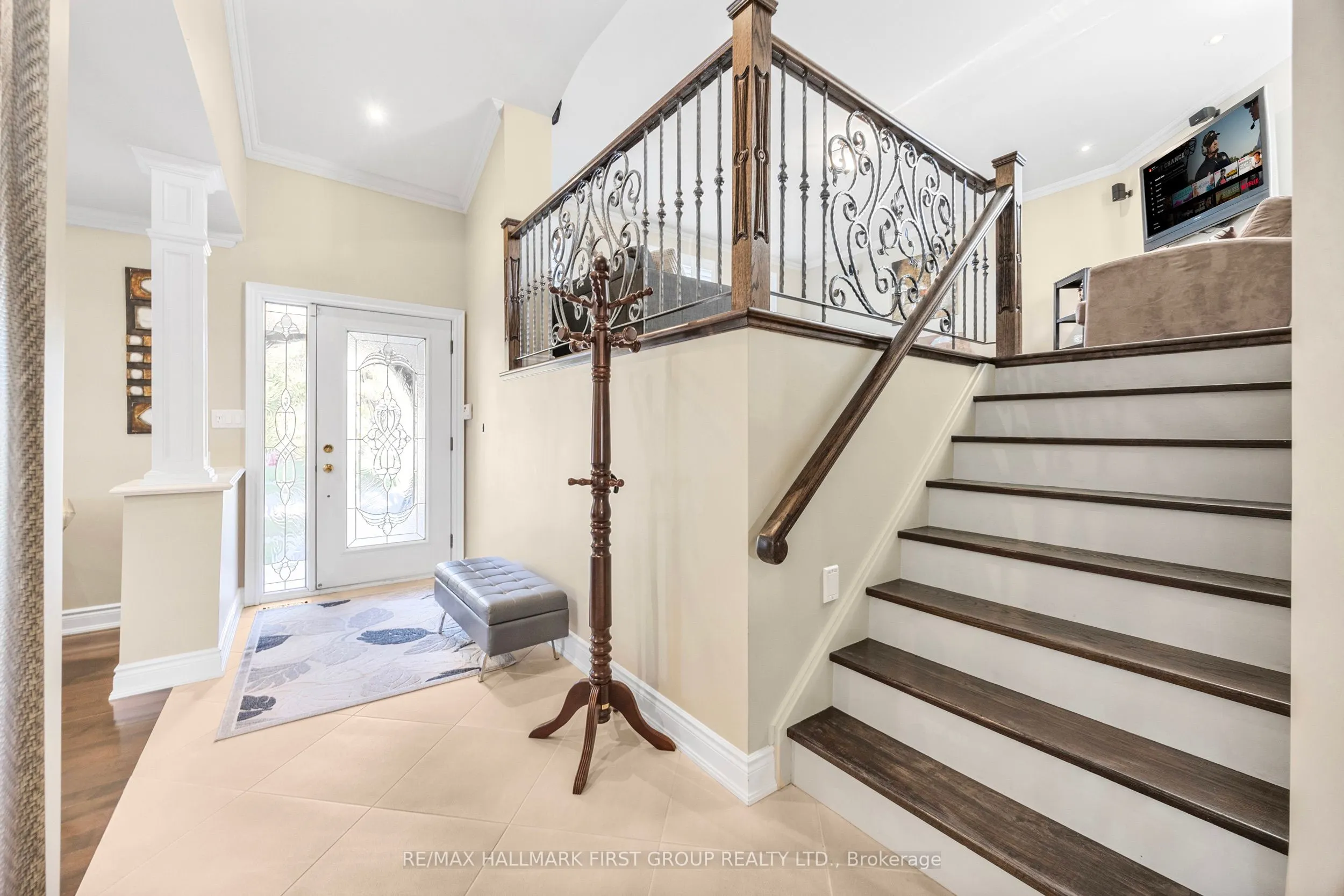 154 Fairglen Avenue
