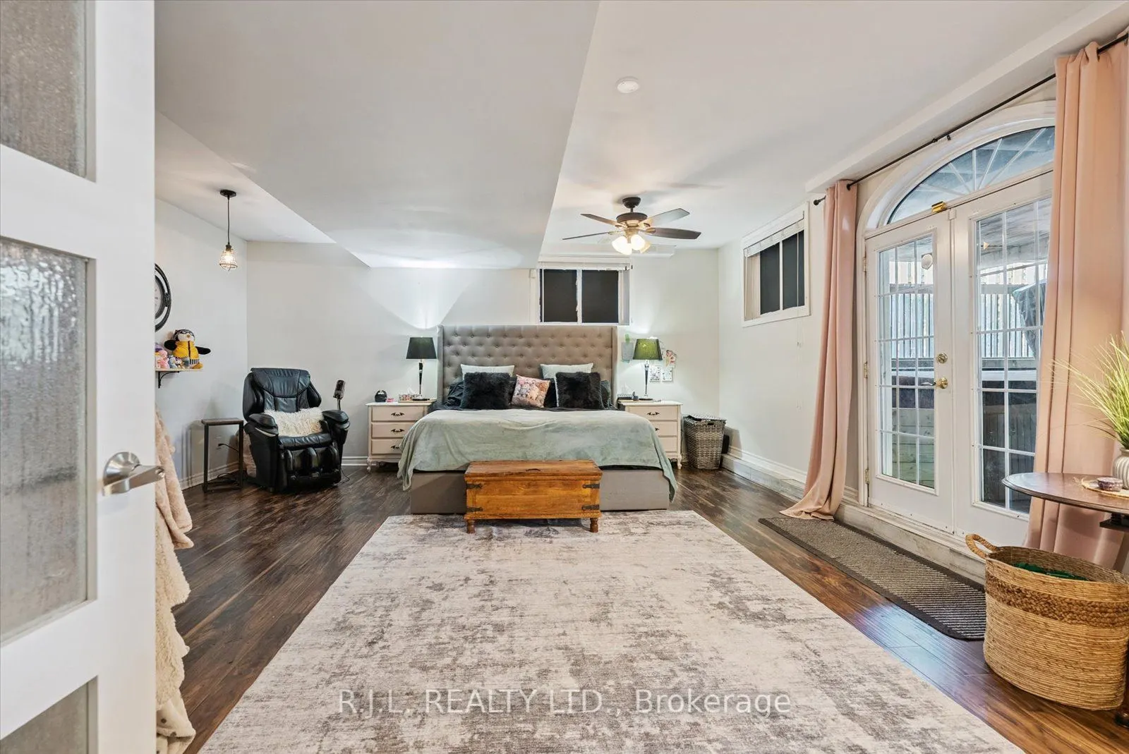 115 Beaver Street S