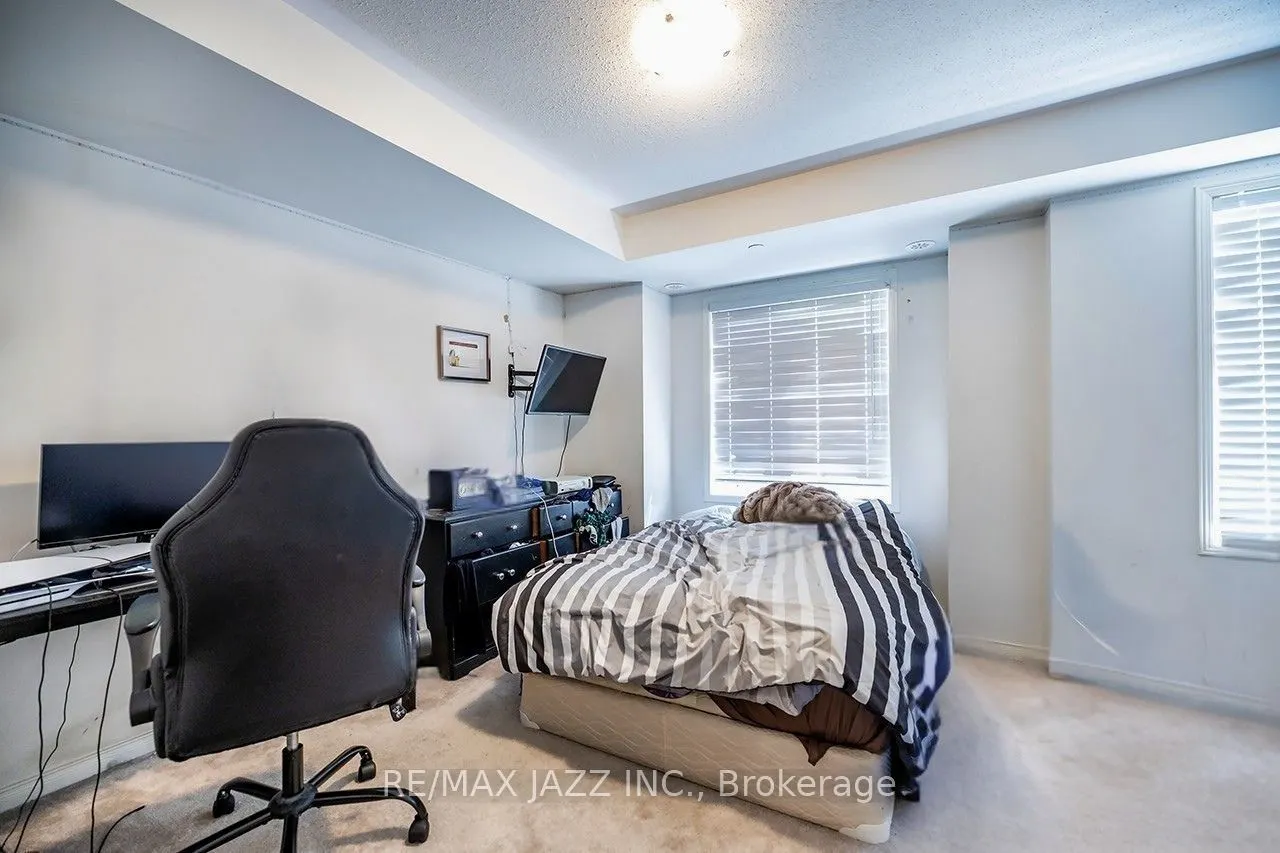 2307 Chevron Prince Path, #468