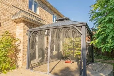 24 Portelli Crescent