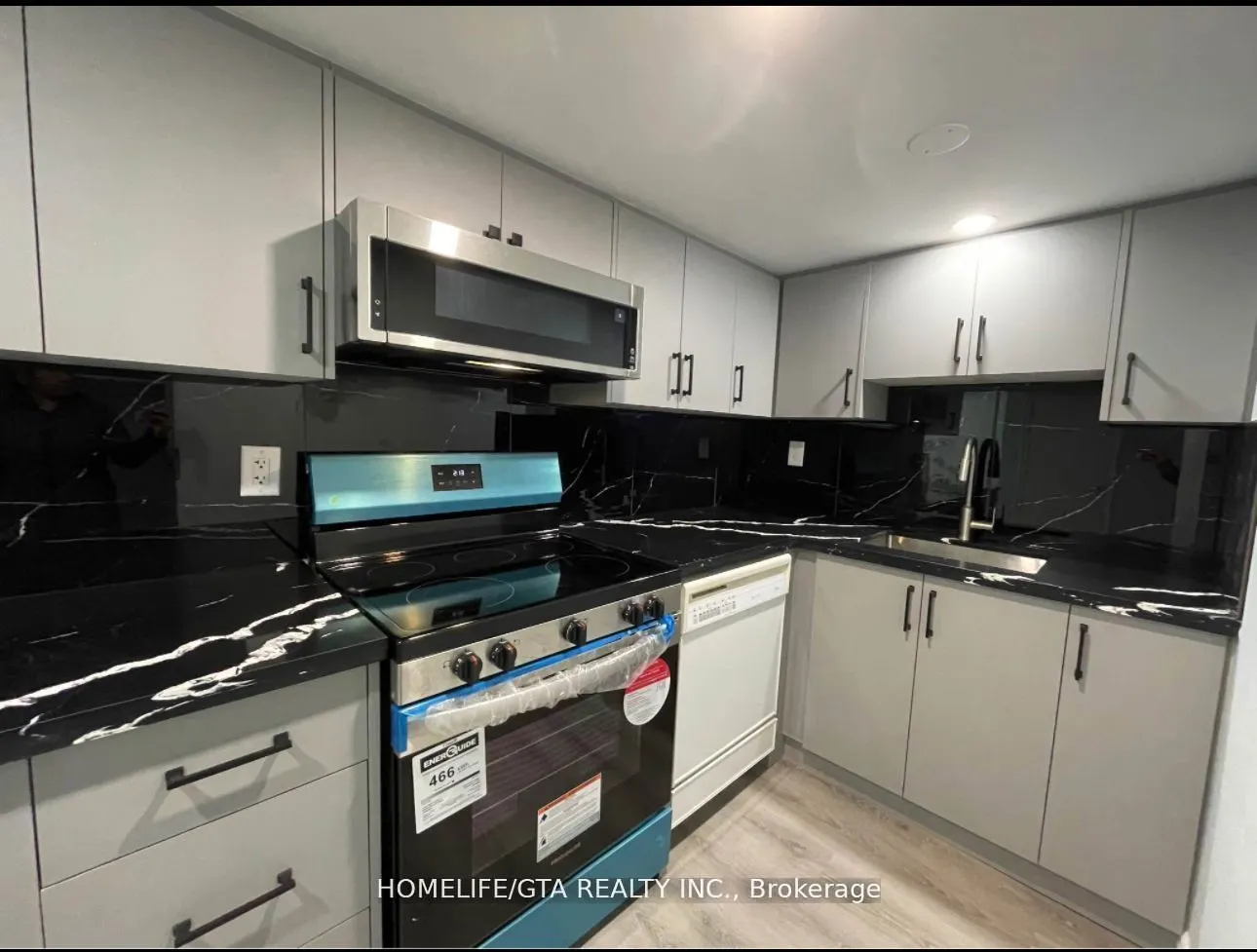35 Brockman Crescent, #Basement