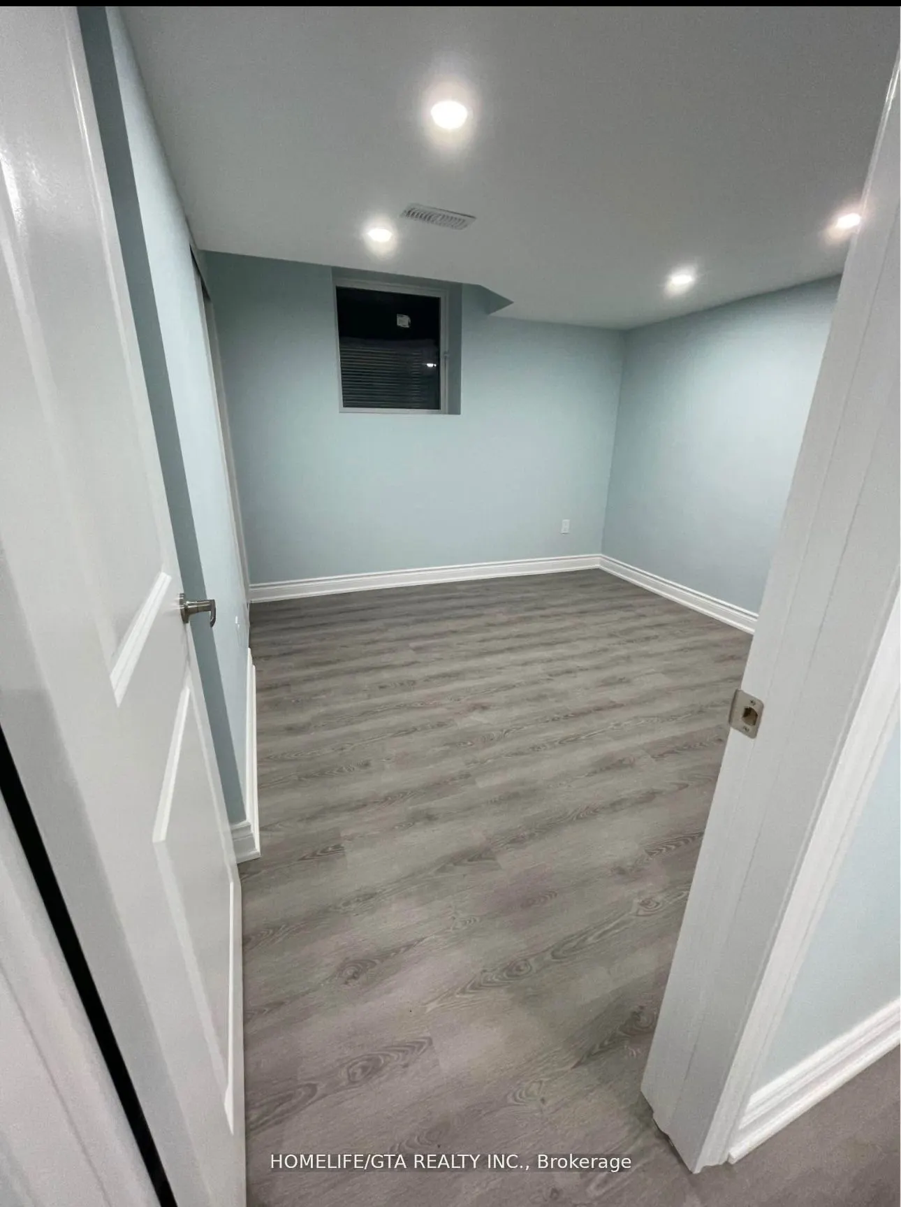 35 Brockman Crescent, #Basement