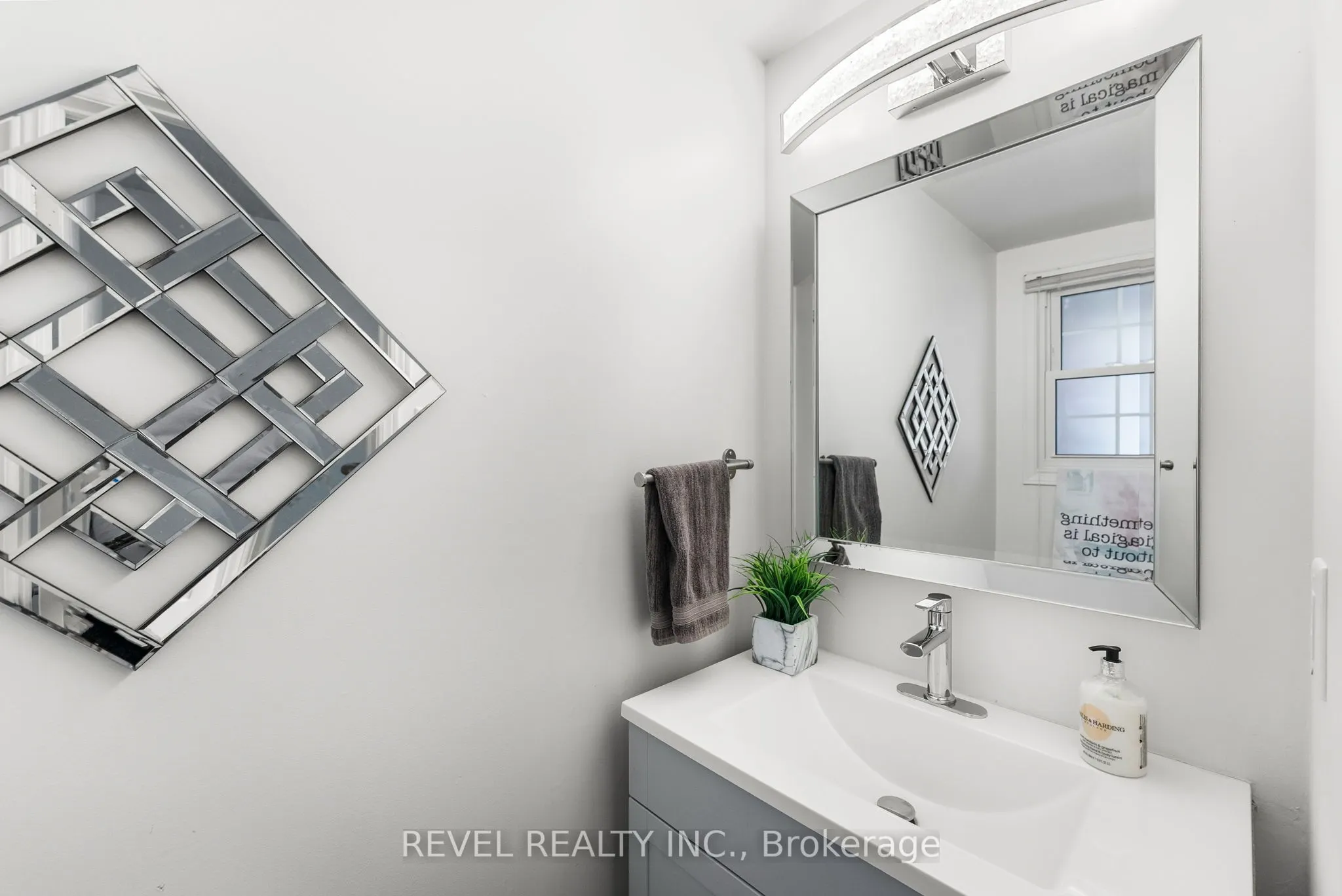 1610 Crawforth Street, #60