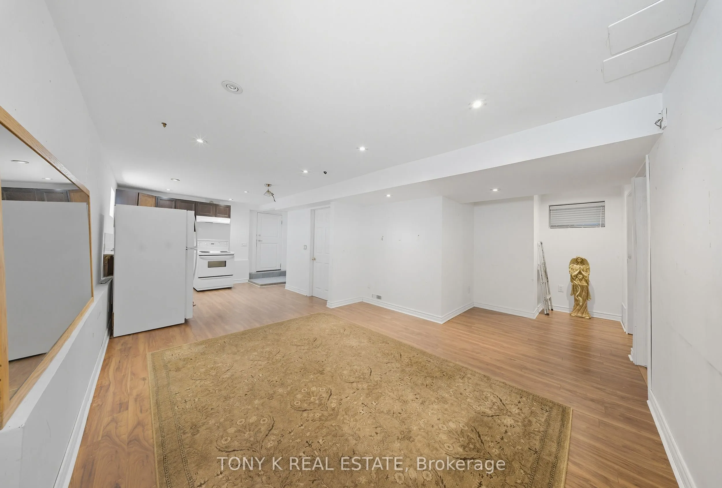 90 North Bonnington Avenue, #Bsmt