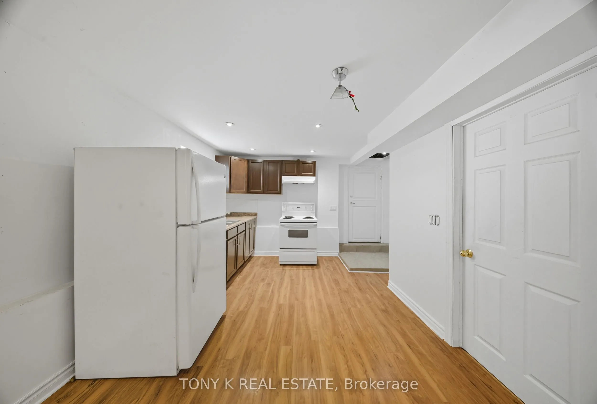 90 North Bonnington Avenue, #Bsmt