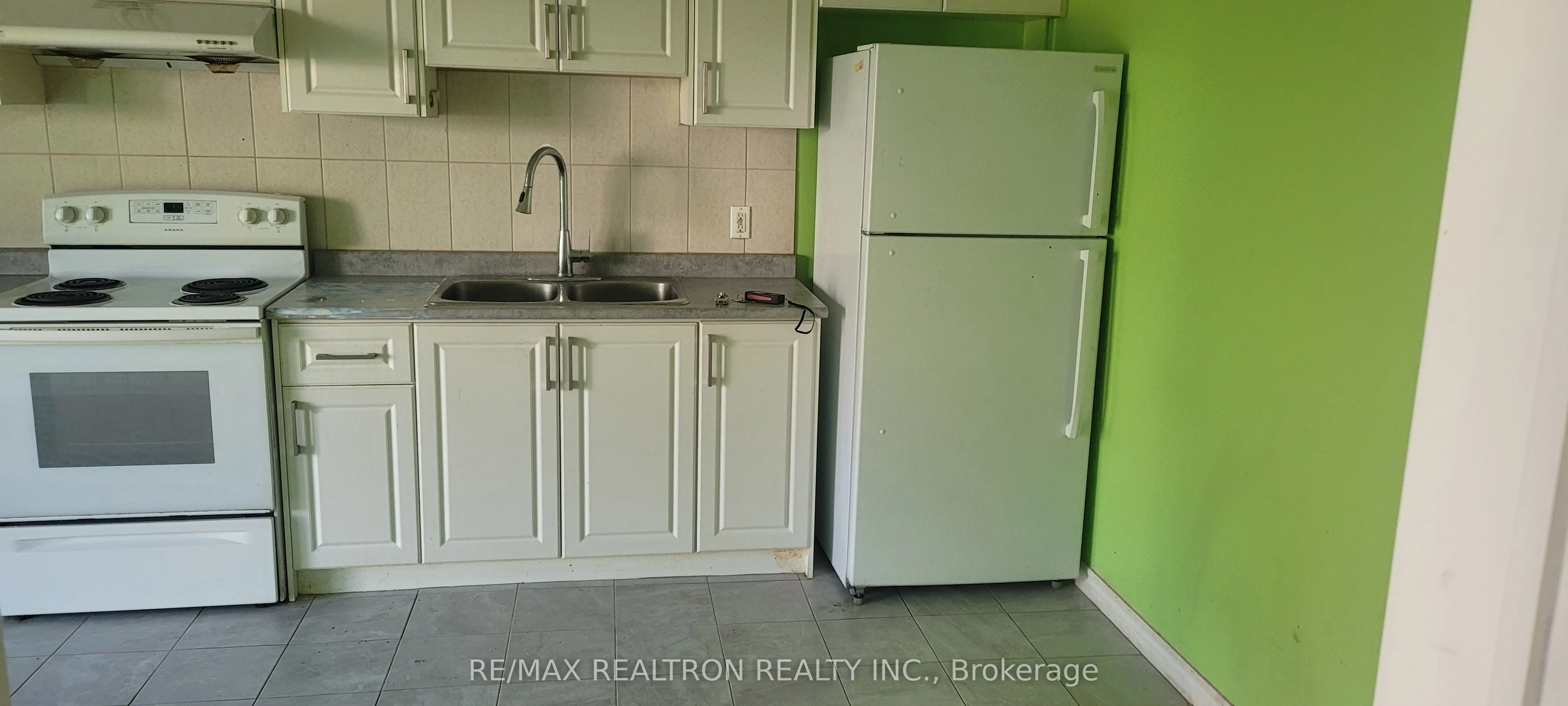 28 Greenleaf Terrace, #Ground Floor,