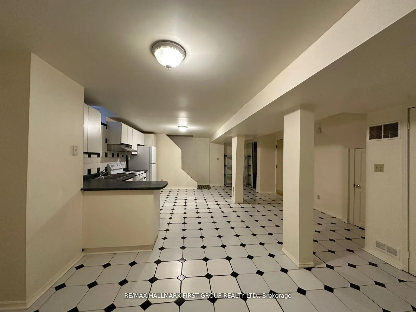 537 Sundown Crescent, #Bsmt