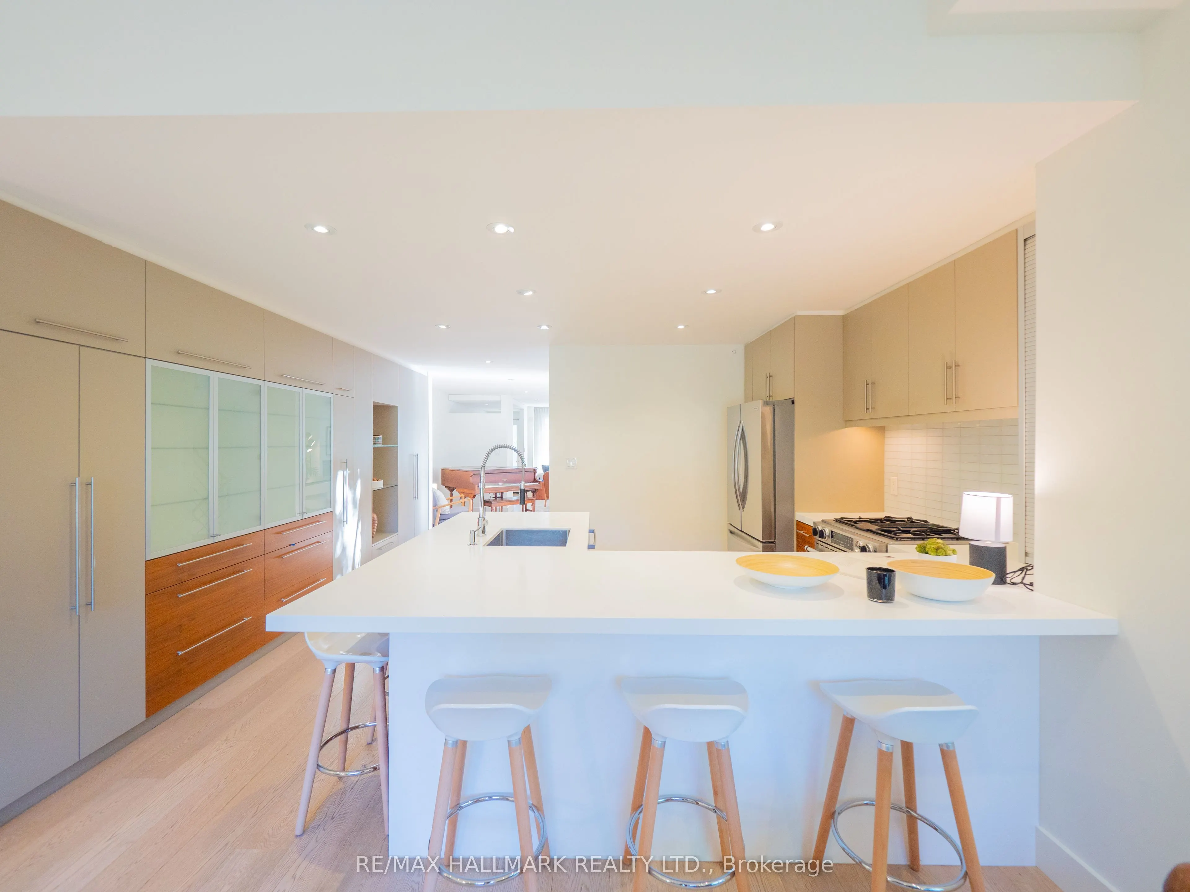 72 Bain Avenue