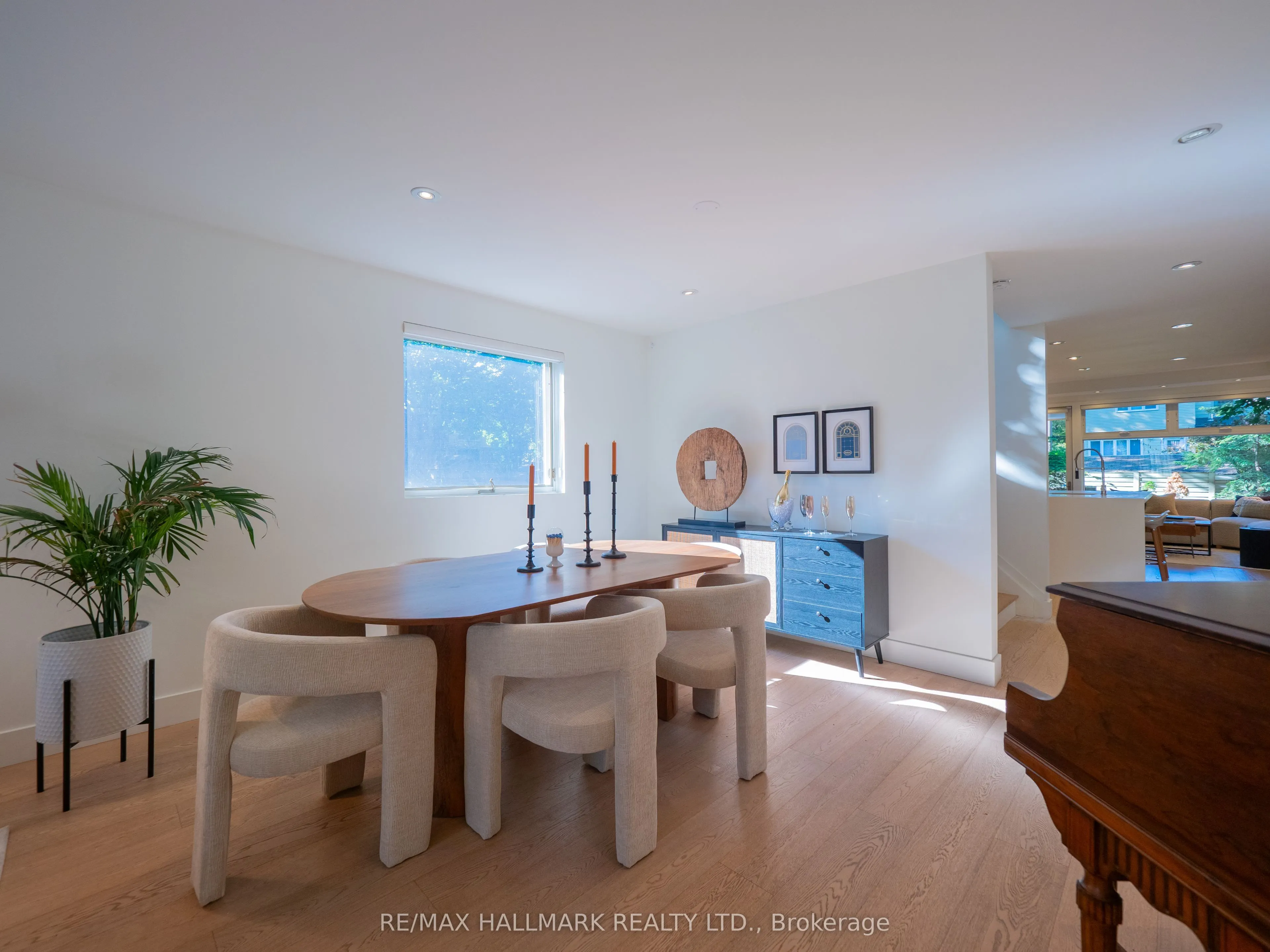 72 Bain Avenue