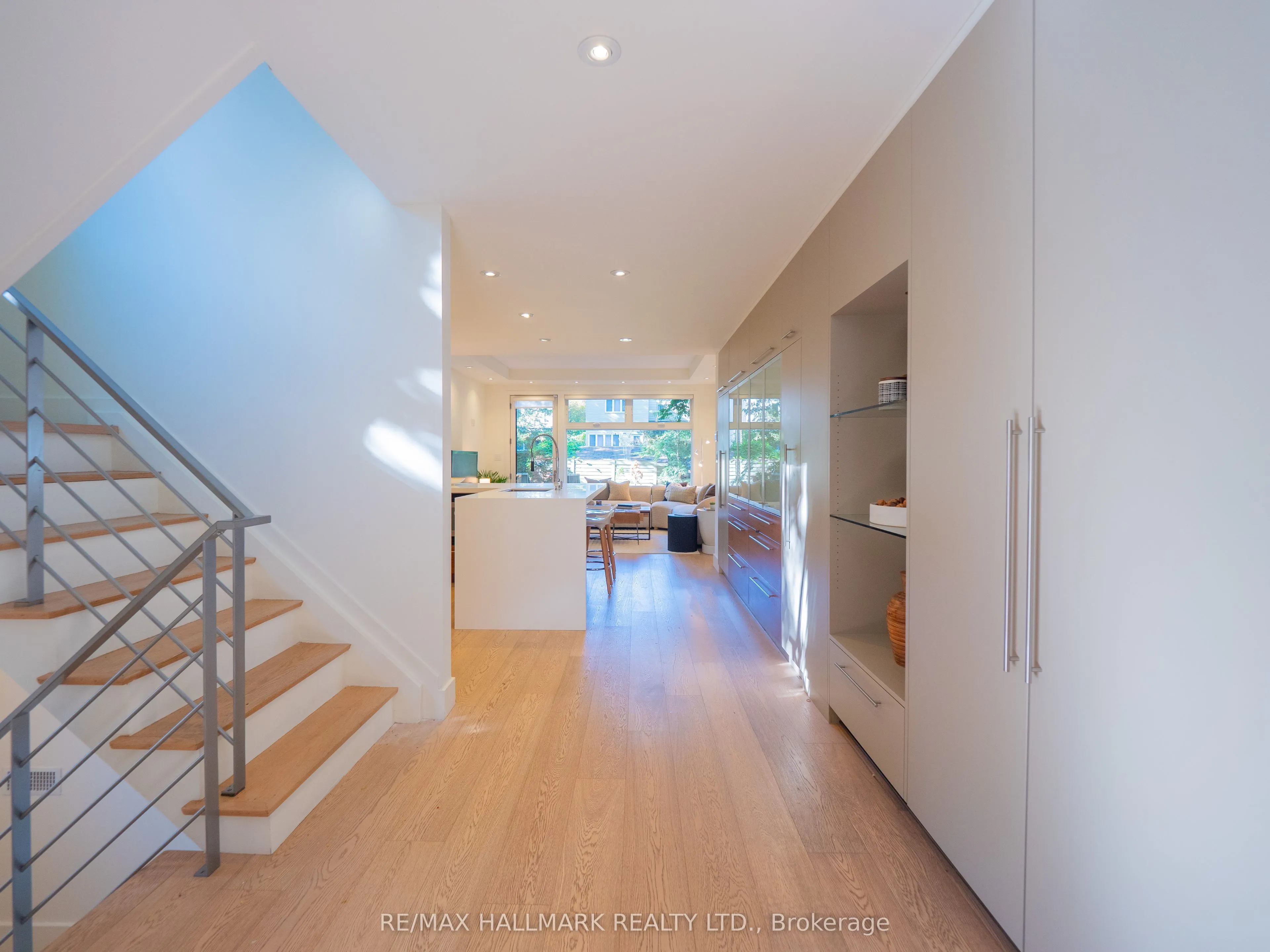 72 Bain Avenue